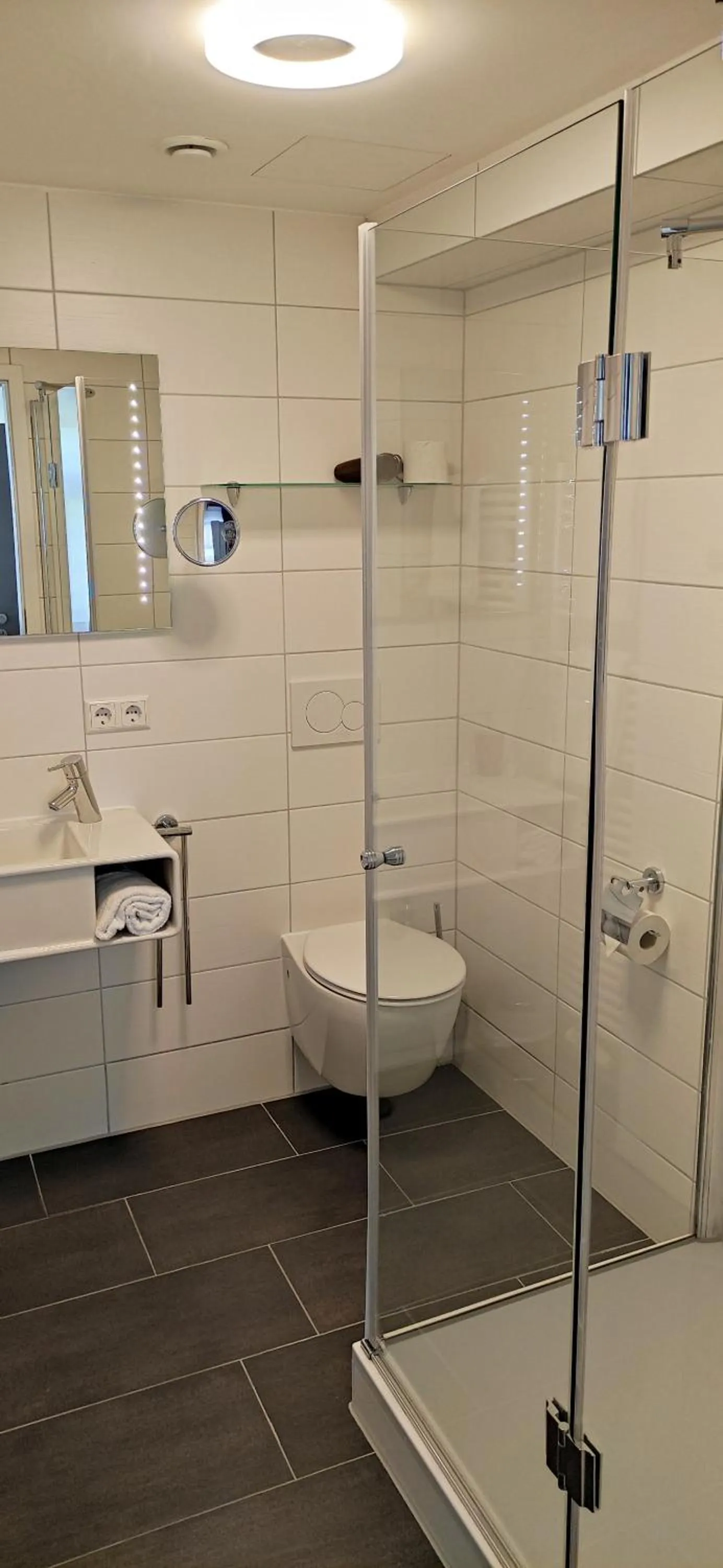 Bathroom in Hotel & Restaurant Adler Ittendorf - 24h Self-CheckIn
