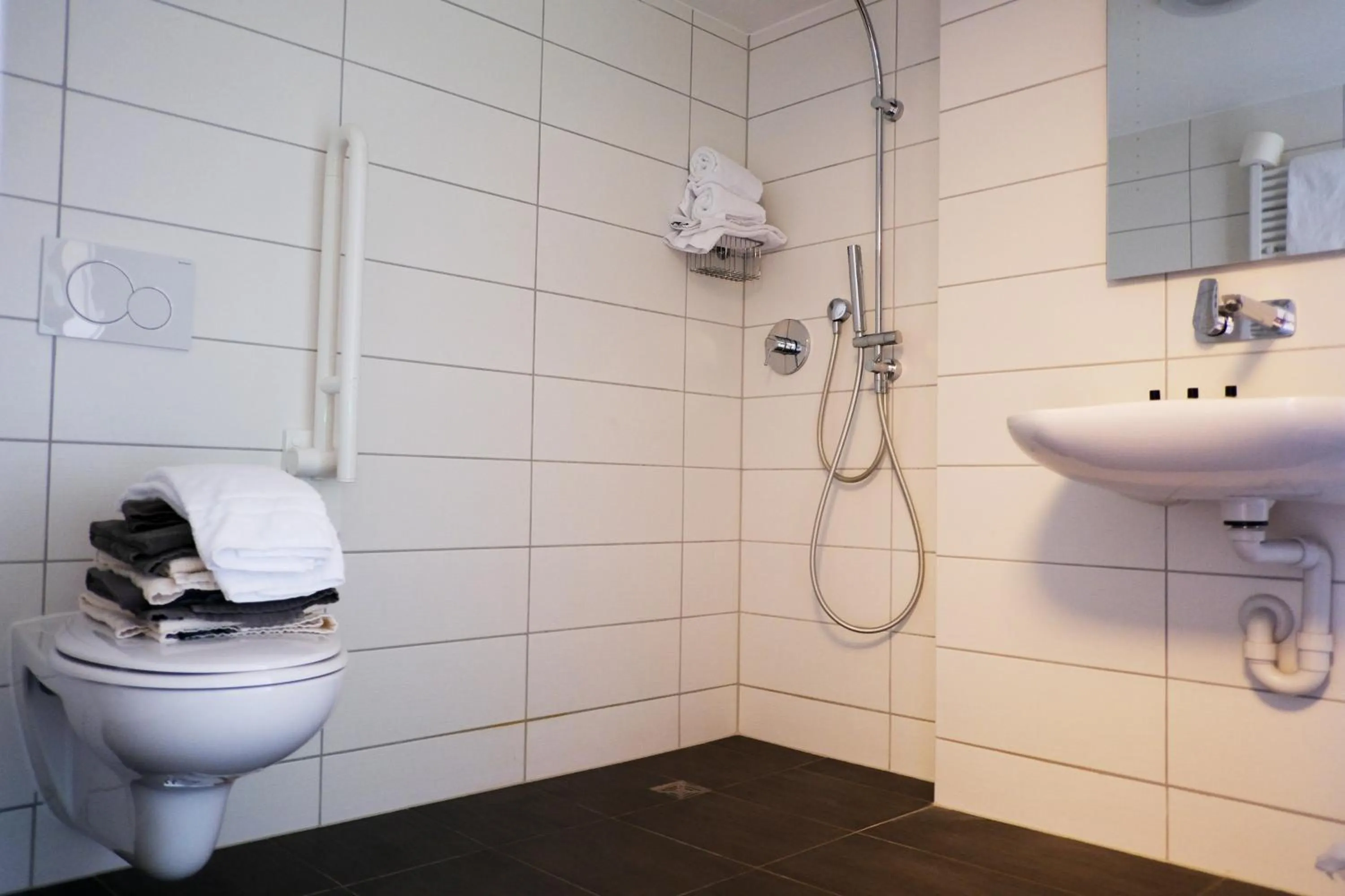 Bathroom in Hotel & Restaurant Adler Ittendorf - 24h Self-CheckIn