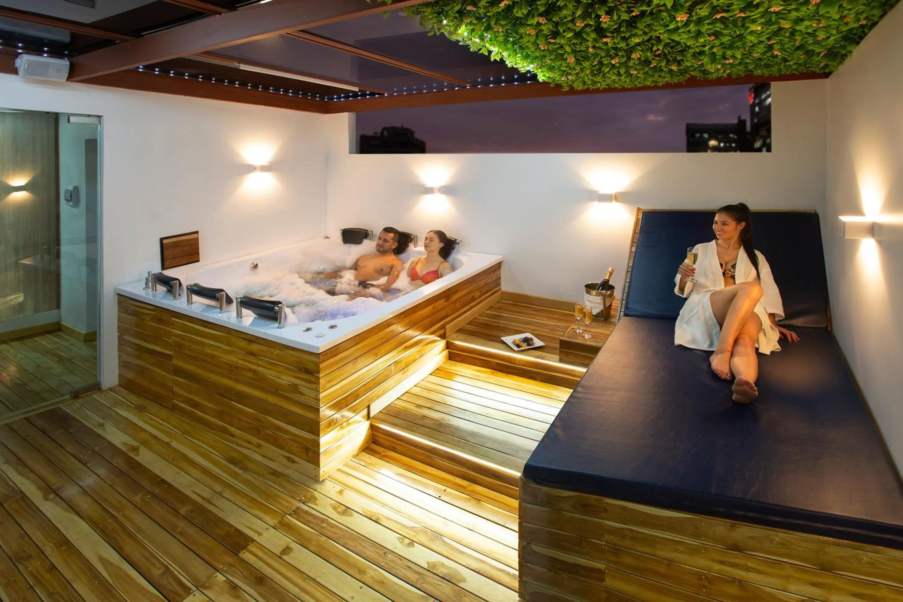 Hot Tub in Lancaster House