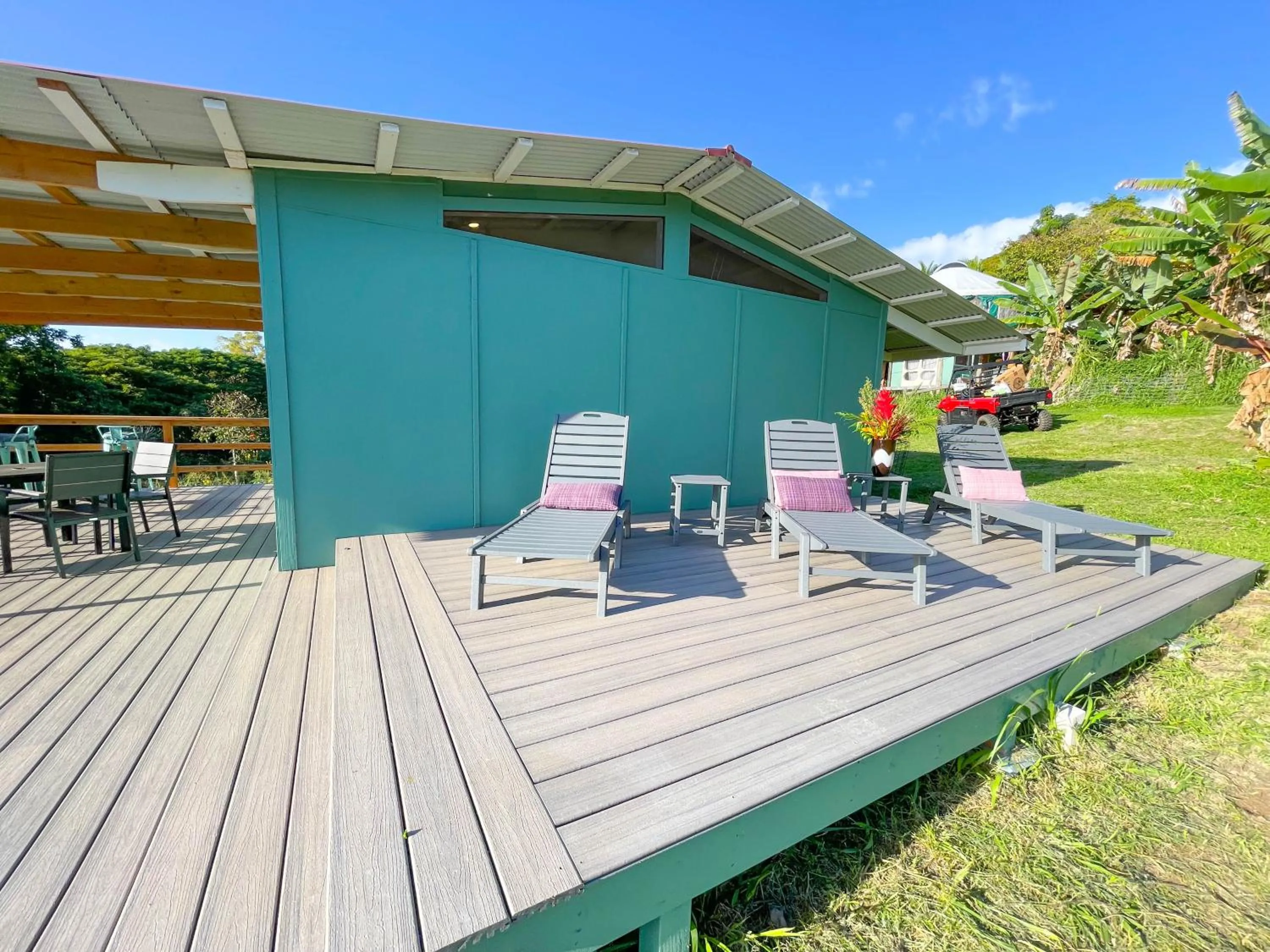 Day in Gingerhill Farm Retreat