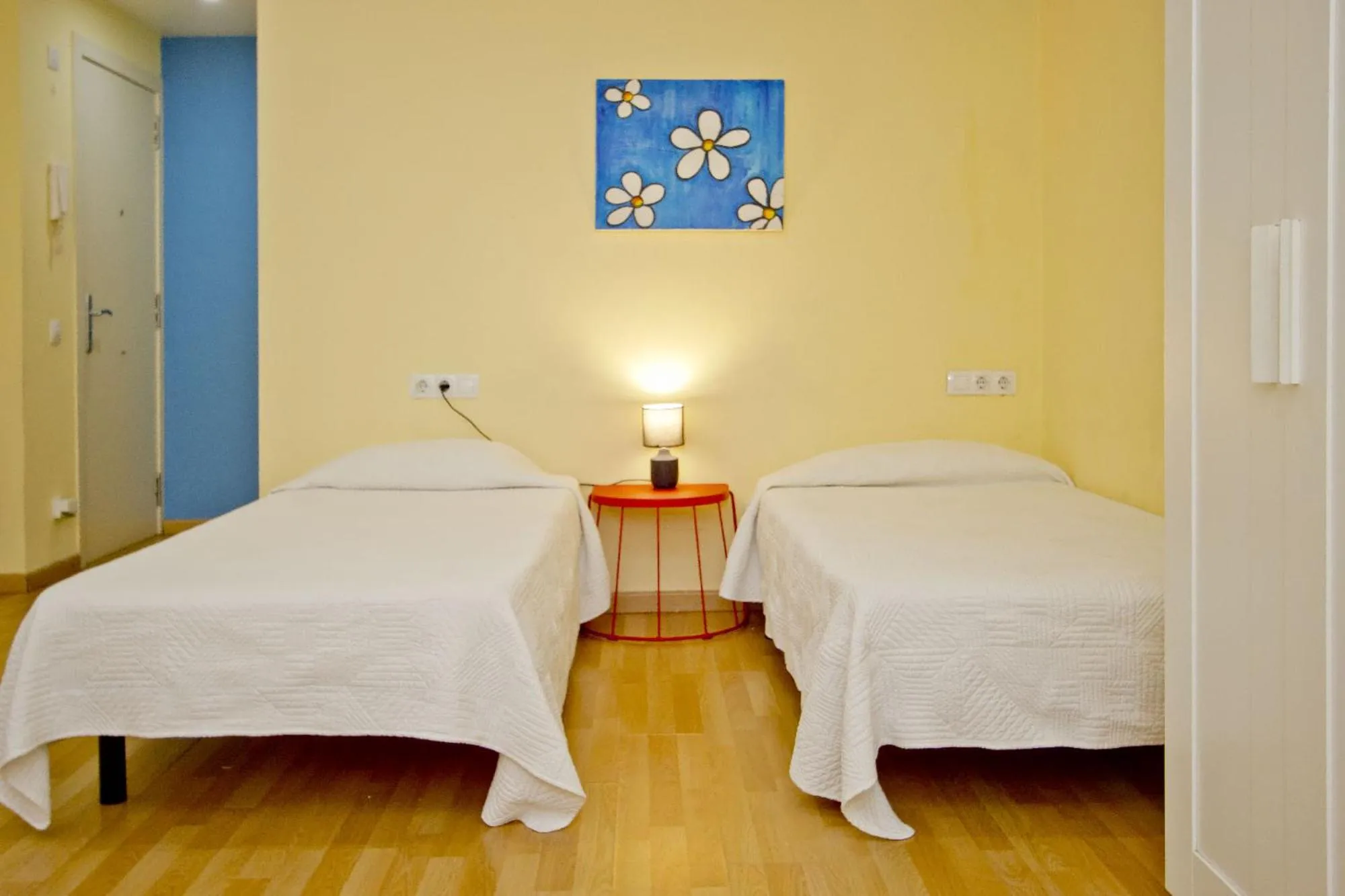 Bed in Barcelona City Apartment