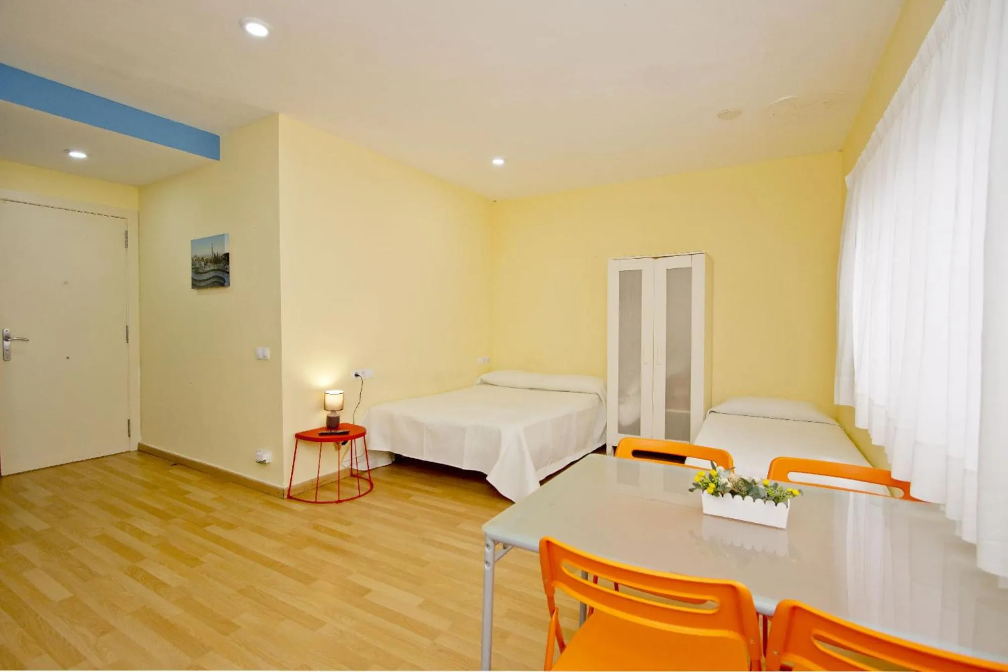 Bed in Barcelona City Apartment