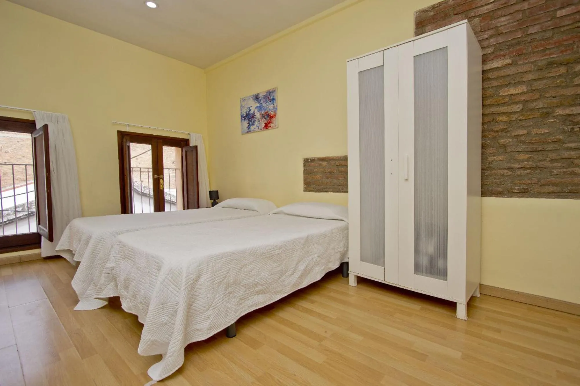 Bed in Barcelona City Apartment