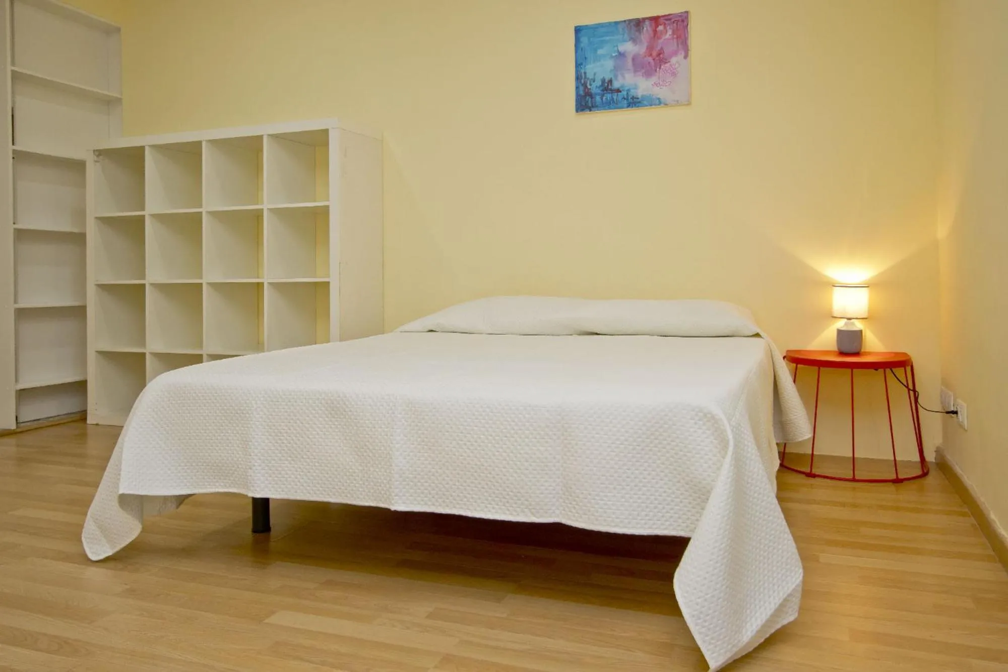 Bed in Barcelona City Apartment