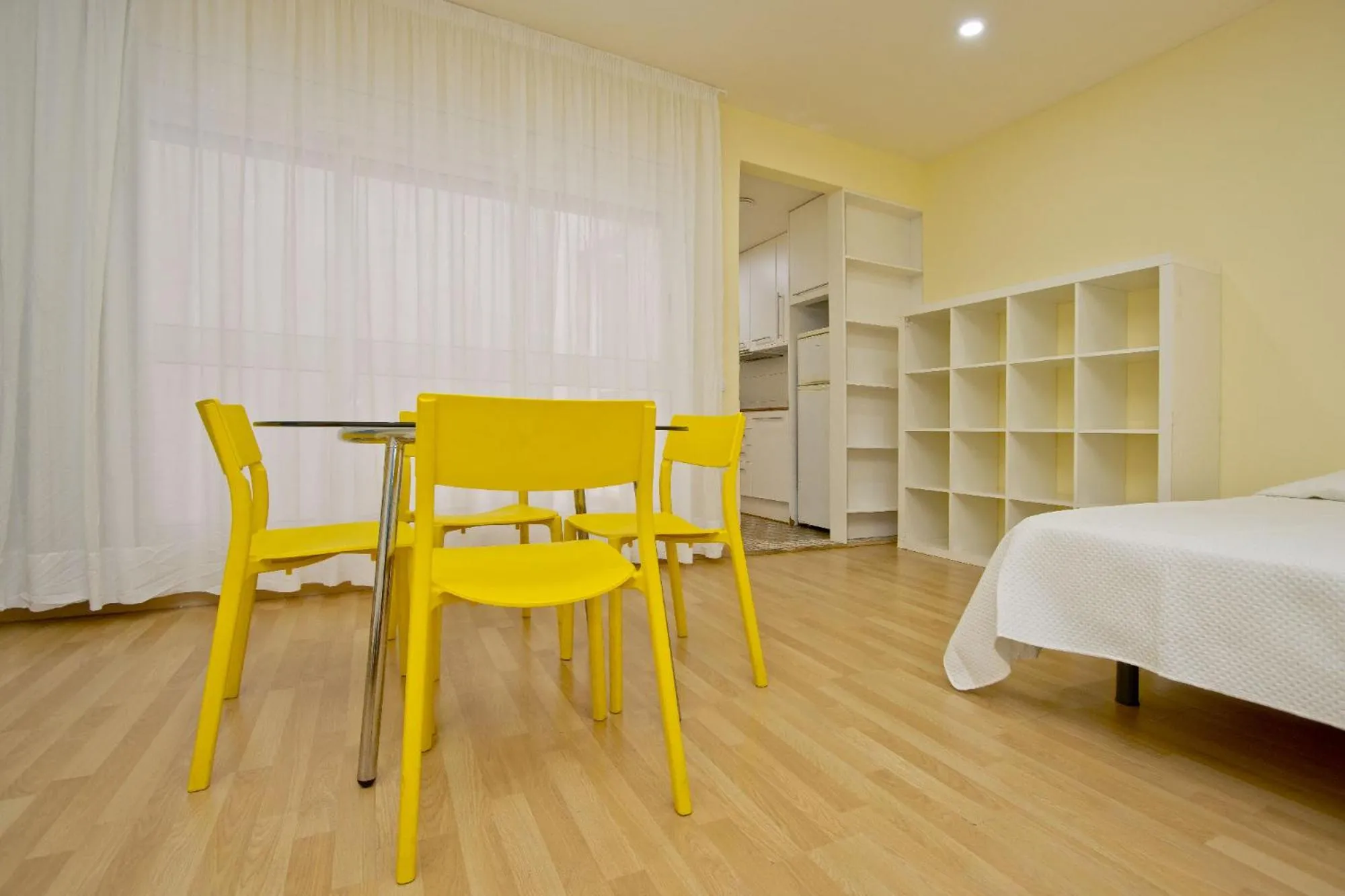 Bed in Barcelona City Apartment