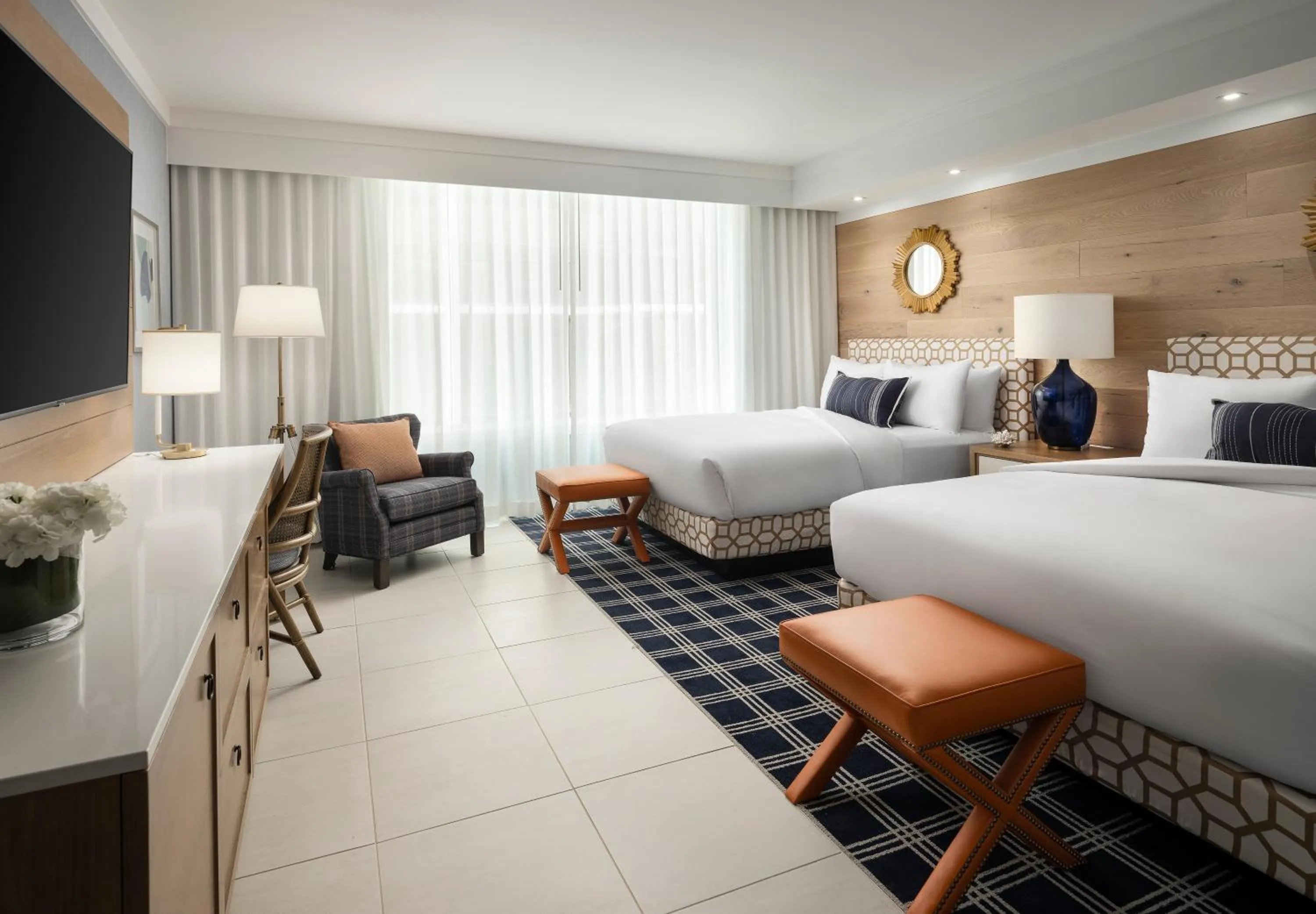 Bedroom, Bed in Hotel del Coronado, Curio Collection by Hilton