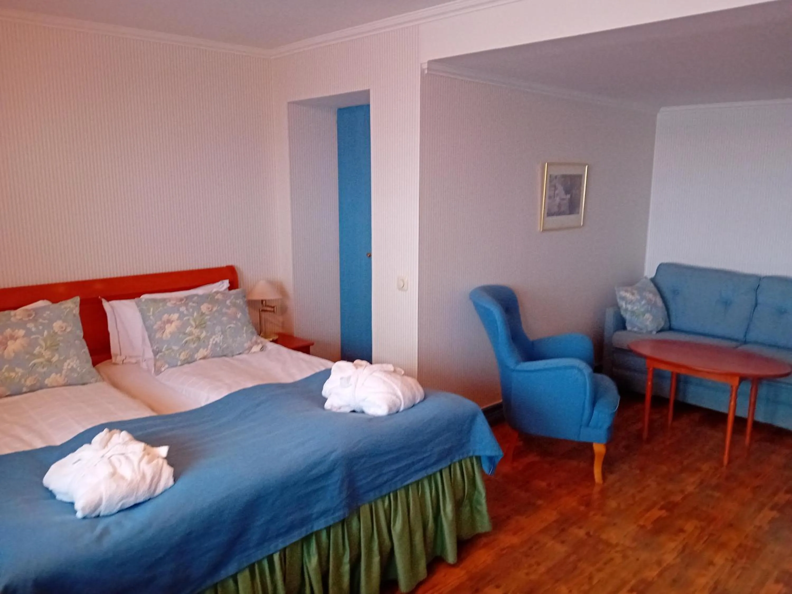 Photo of the whole room, Bed in Tällbergsgårdens Hotell