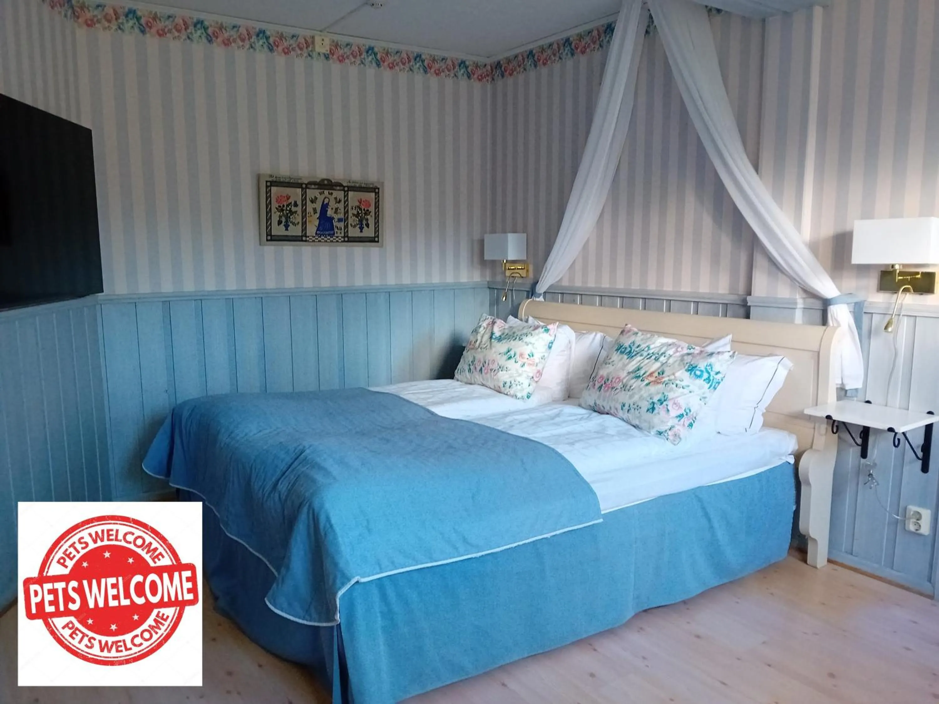 Photo of the whole room, Bed in Tällbergsgårdens Hotell