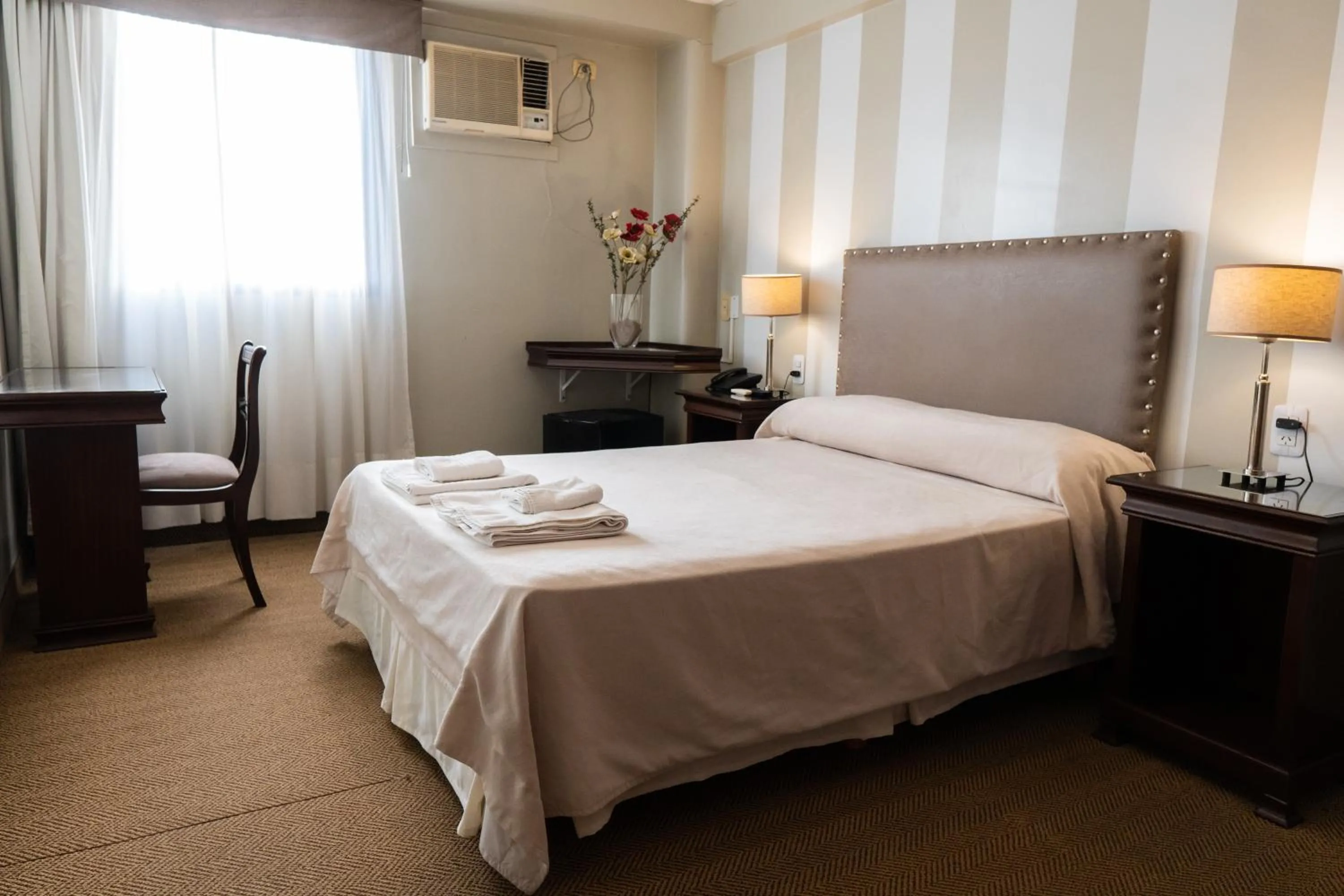 Hotel Embajador