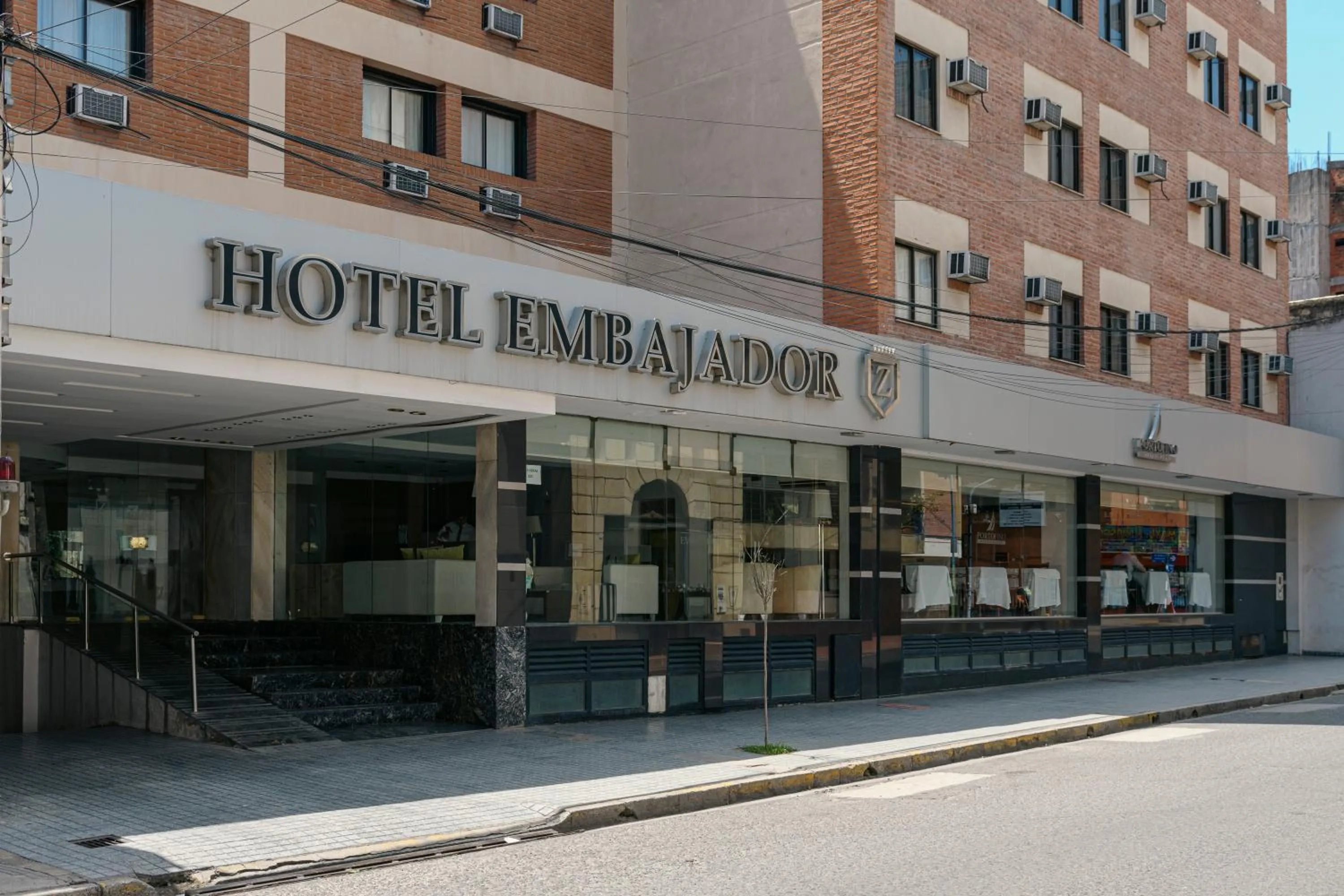 Hotel Embajador