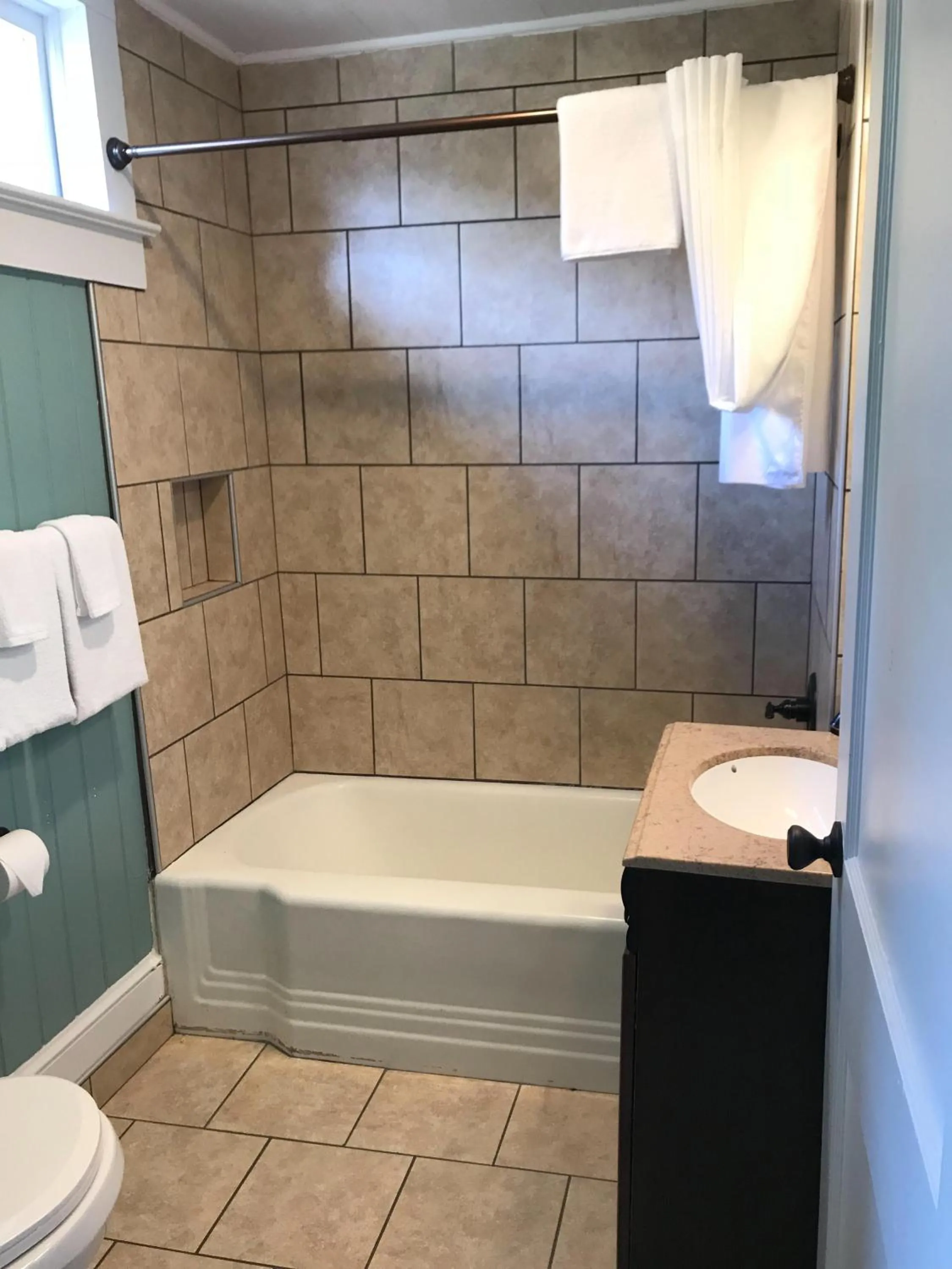 Bathroom in Riverside Lodge at Chimney Rock