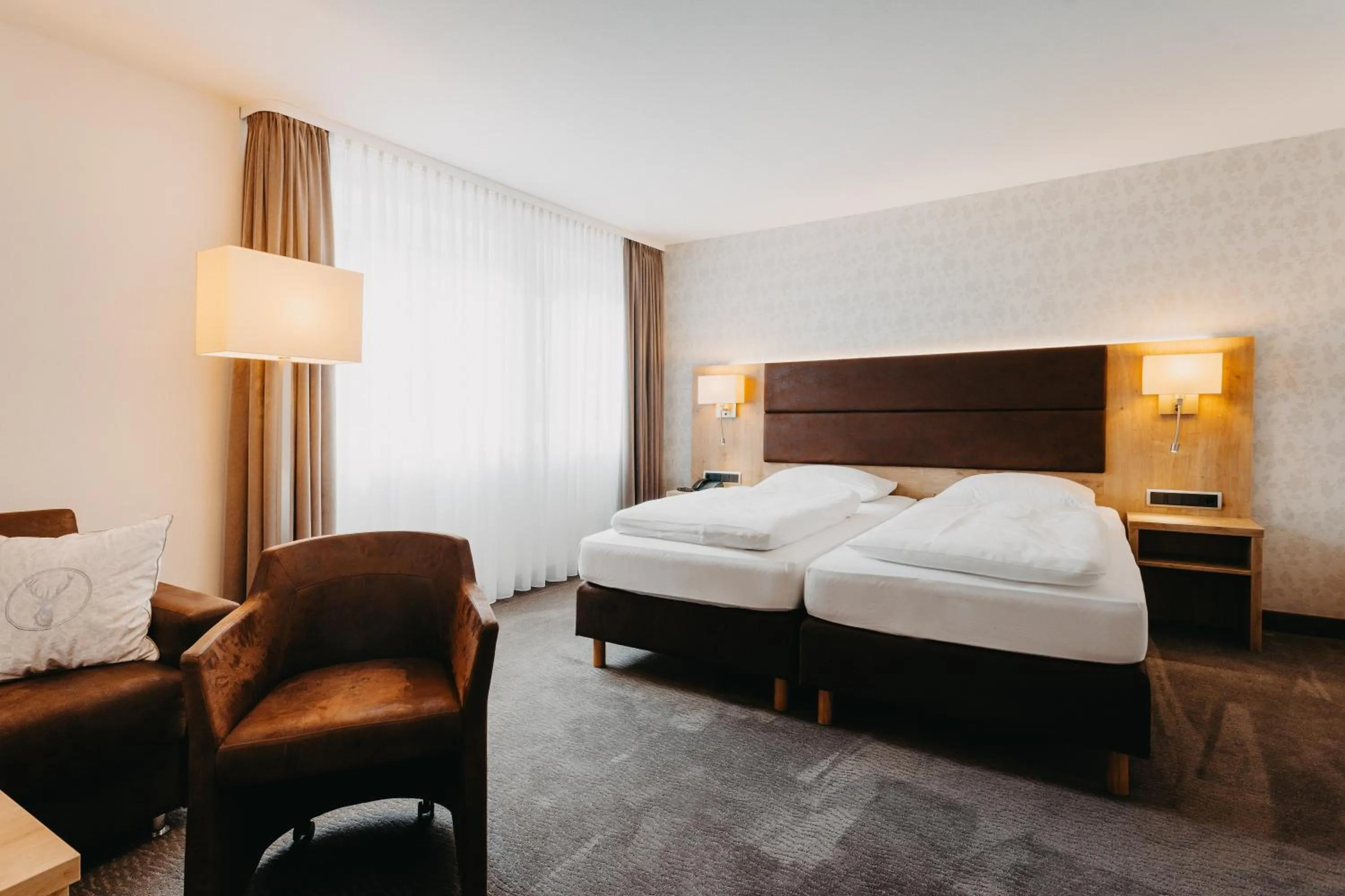 Photo of the whole room, Bed in Hirschenwirt