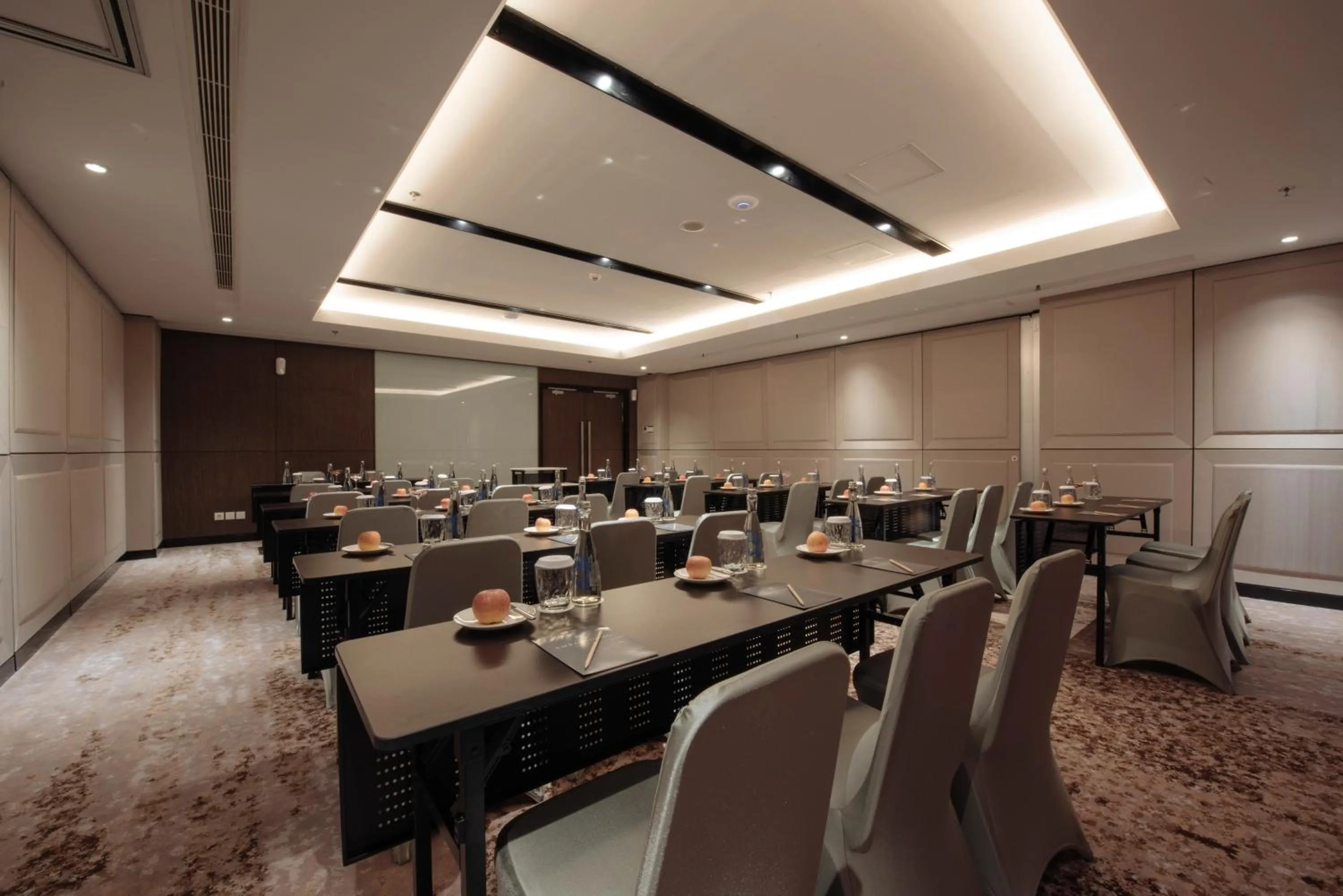 Business facilities in GRAMM HOTEL by Ambarrukmo Yogyakarta