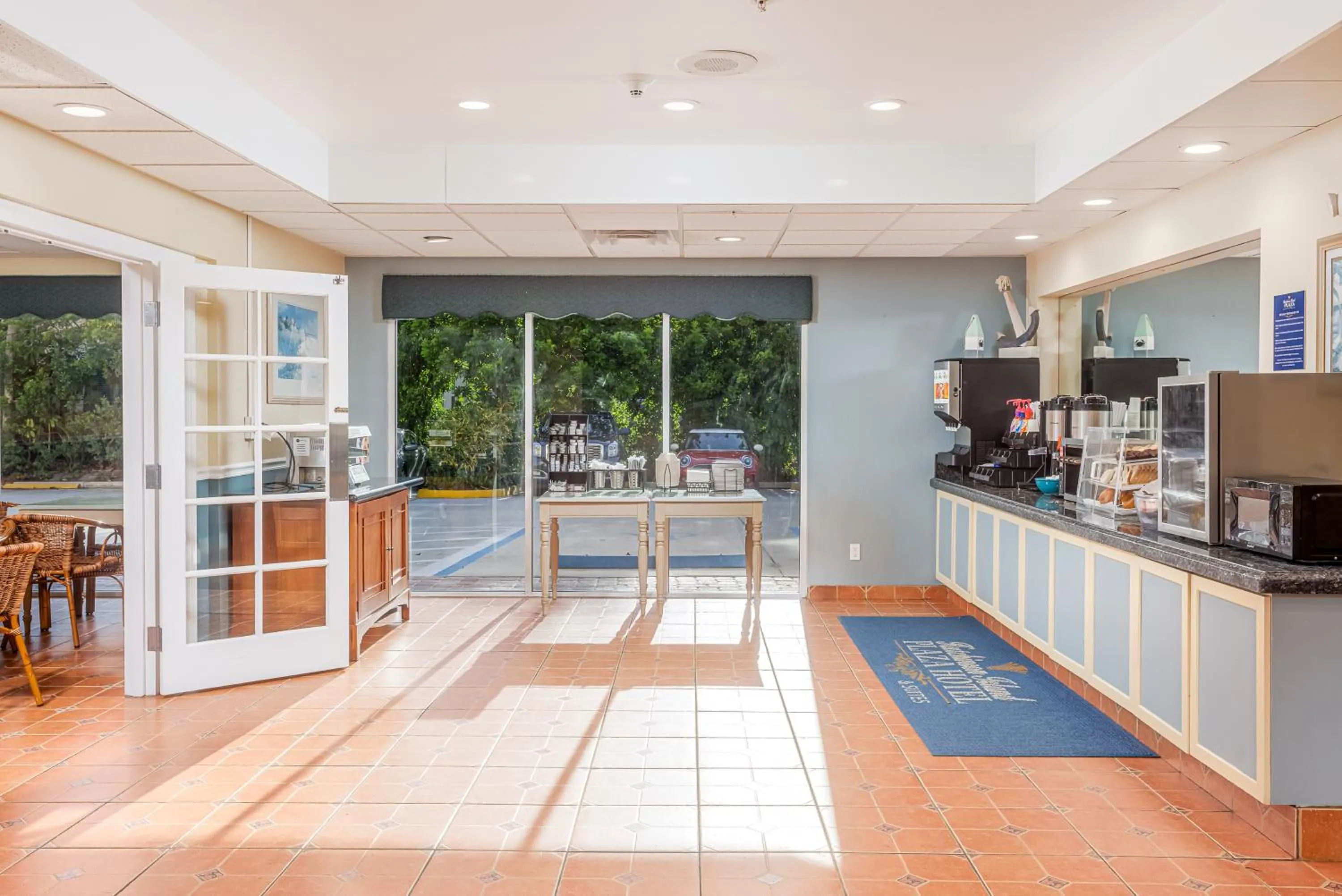 Continental breakfast in Hutchinson Island Hotel