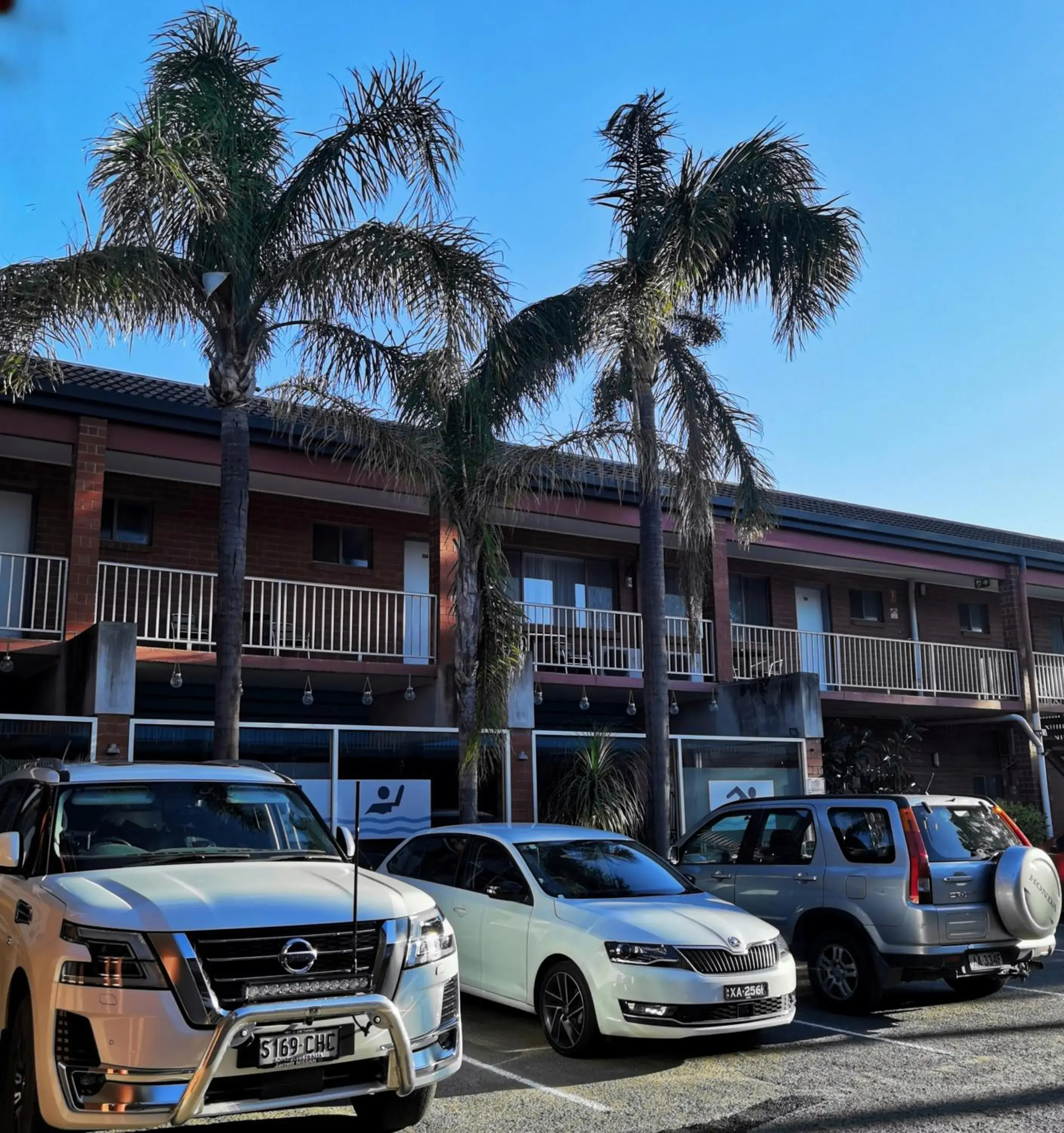 Property building in Adelaide Granada Motor Inn Property building in Adelaide Granada Motor Inn