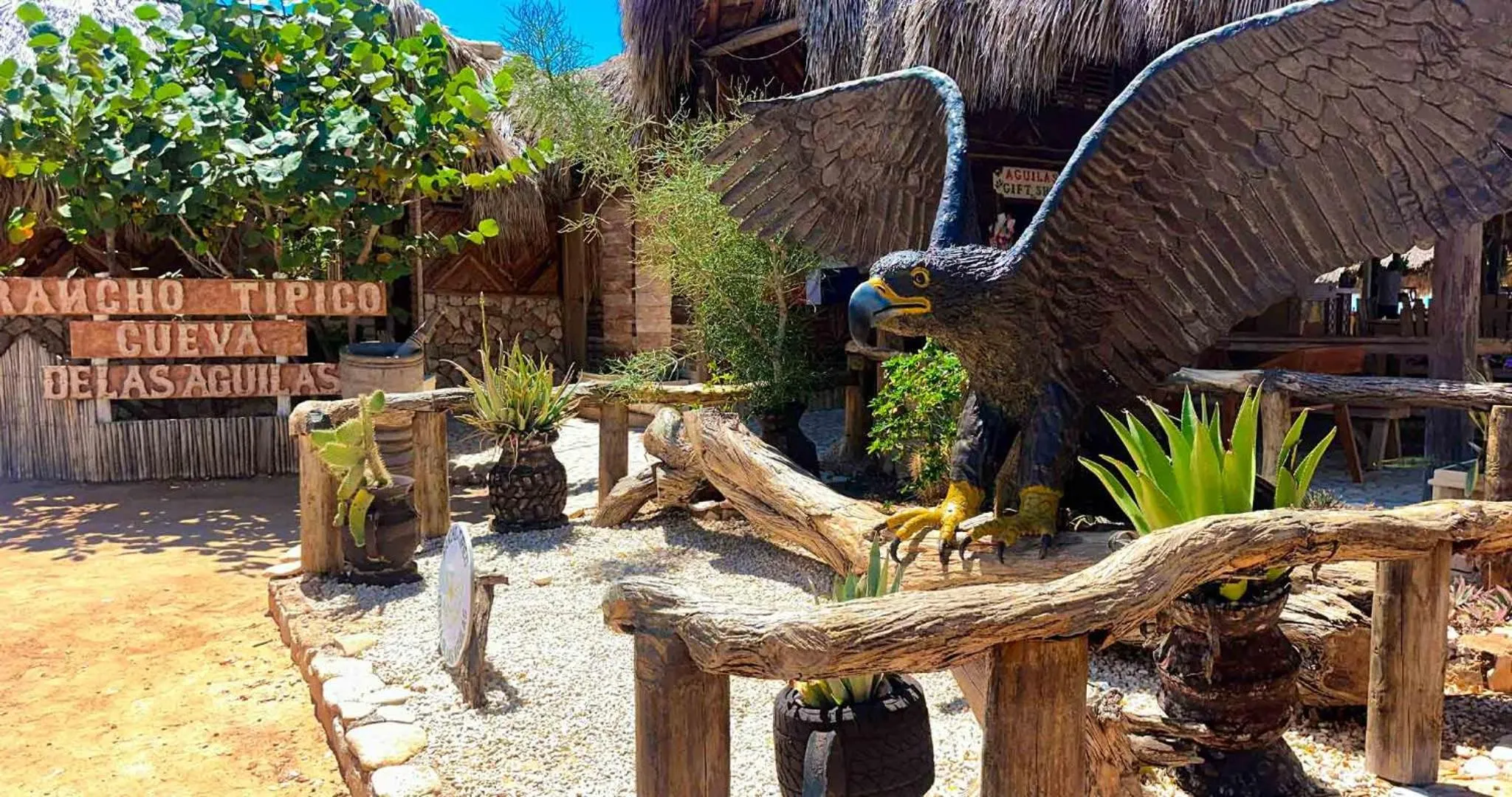 Glamping EcoLodge Cueva De Las Aguilas