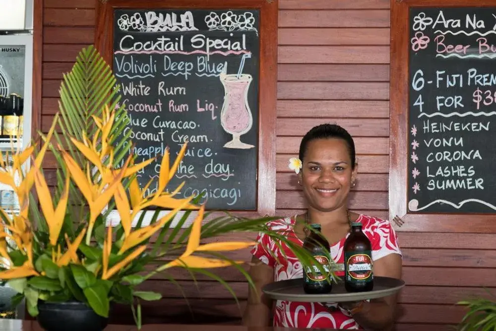 Lounge or bar in Volivoli Beach Resort Lounge or bar in Volivoli Beach Resort