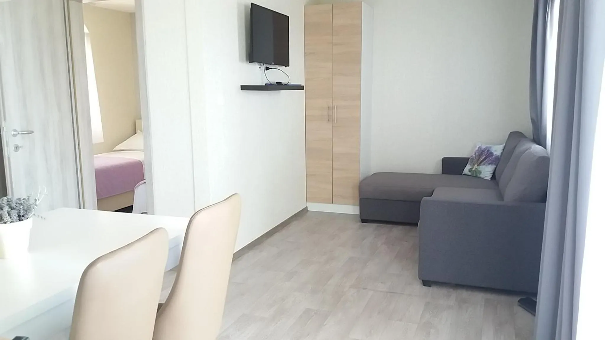 TV and multimedia in Lavanda Mobile Homes & Villas