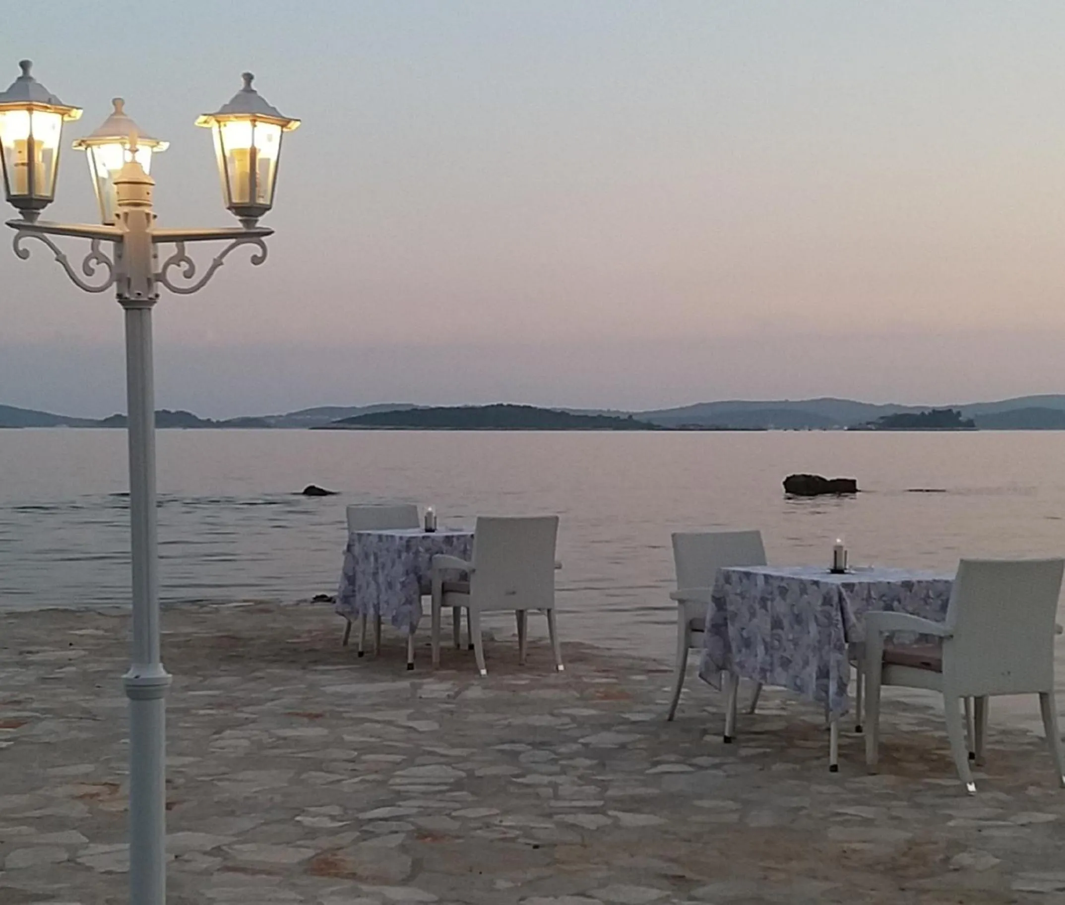 Restaurant/places to eat in Lavanda Mobile Homes & Villas