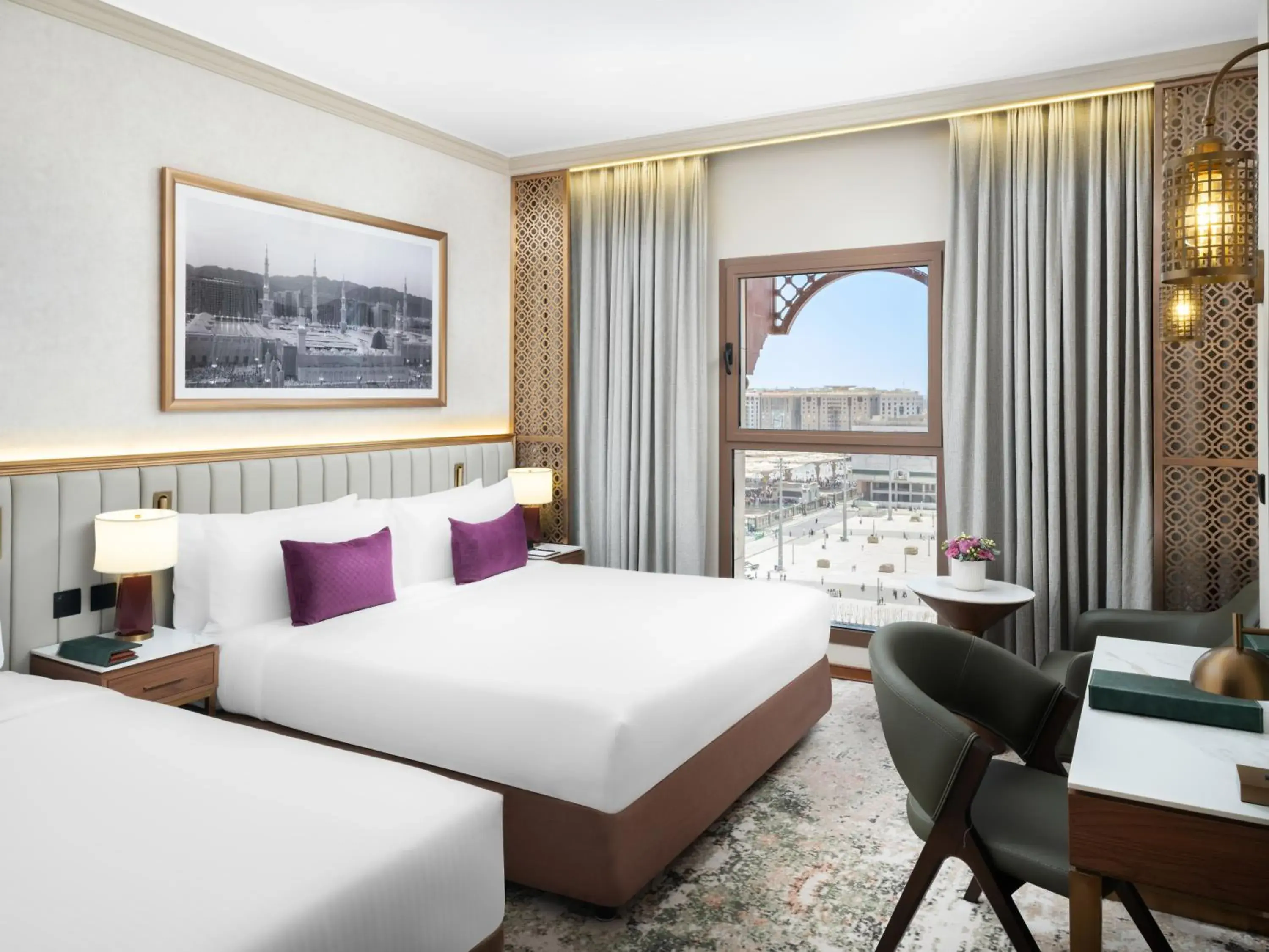 Bedroom, Bed in Elaf Taiba Hotel Bedroom, Bed in Elaf Taiba Hotel