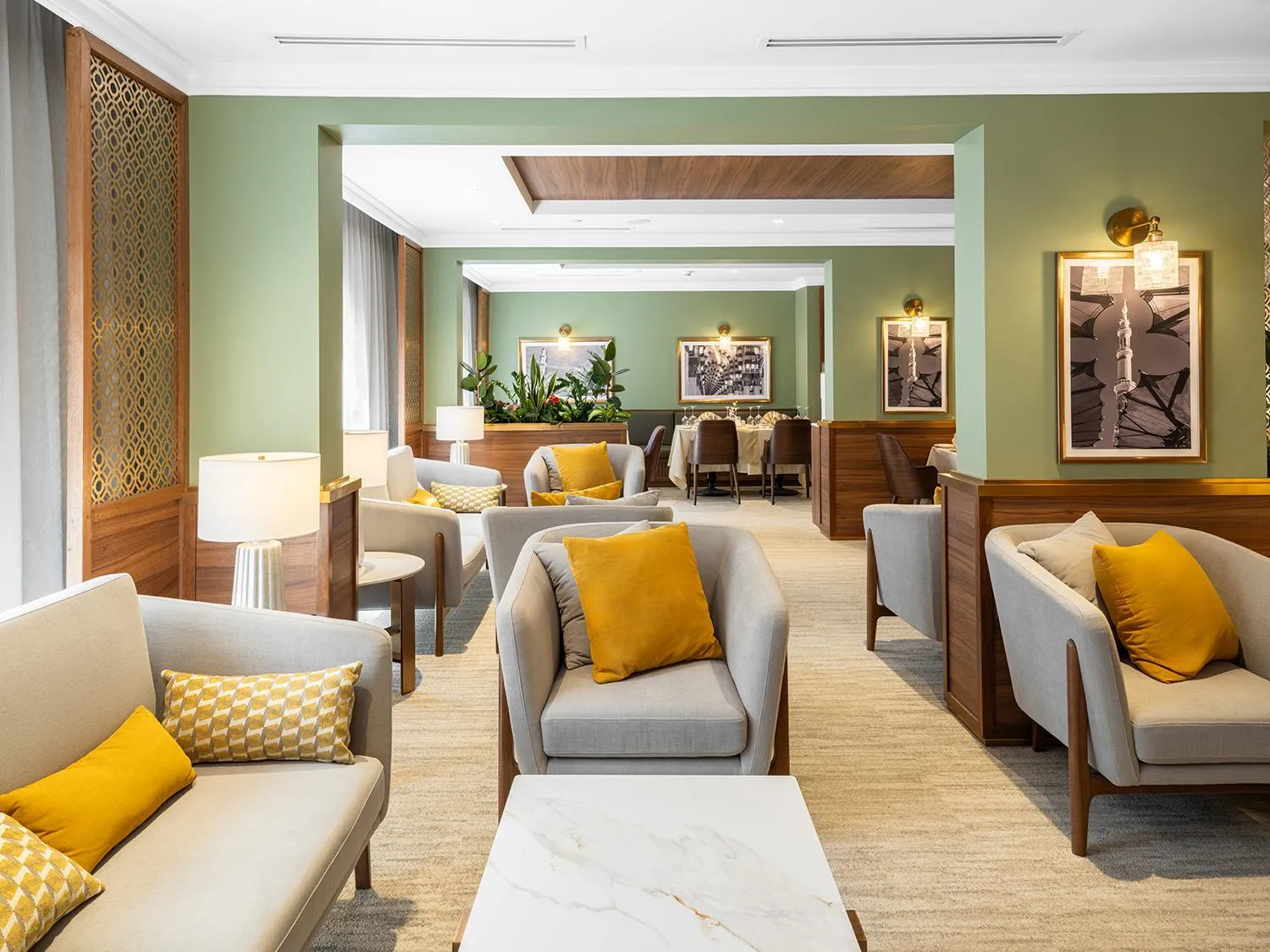 Lounge or bar in Elaf Taiba Hotel