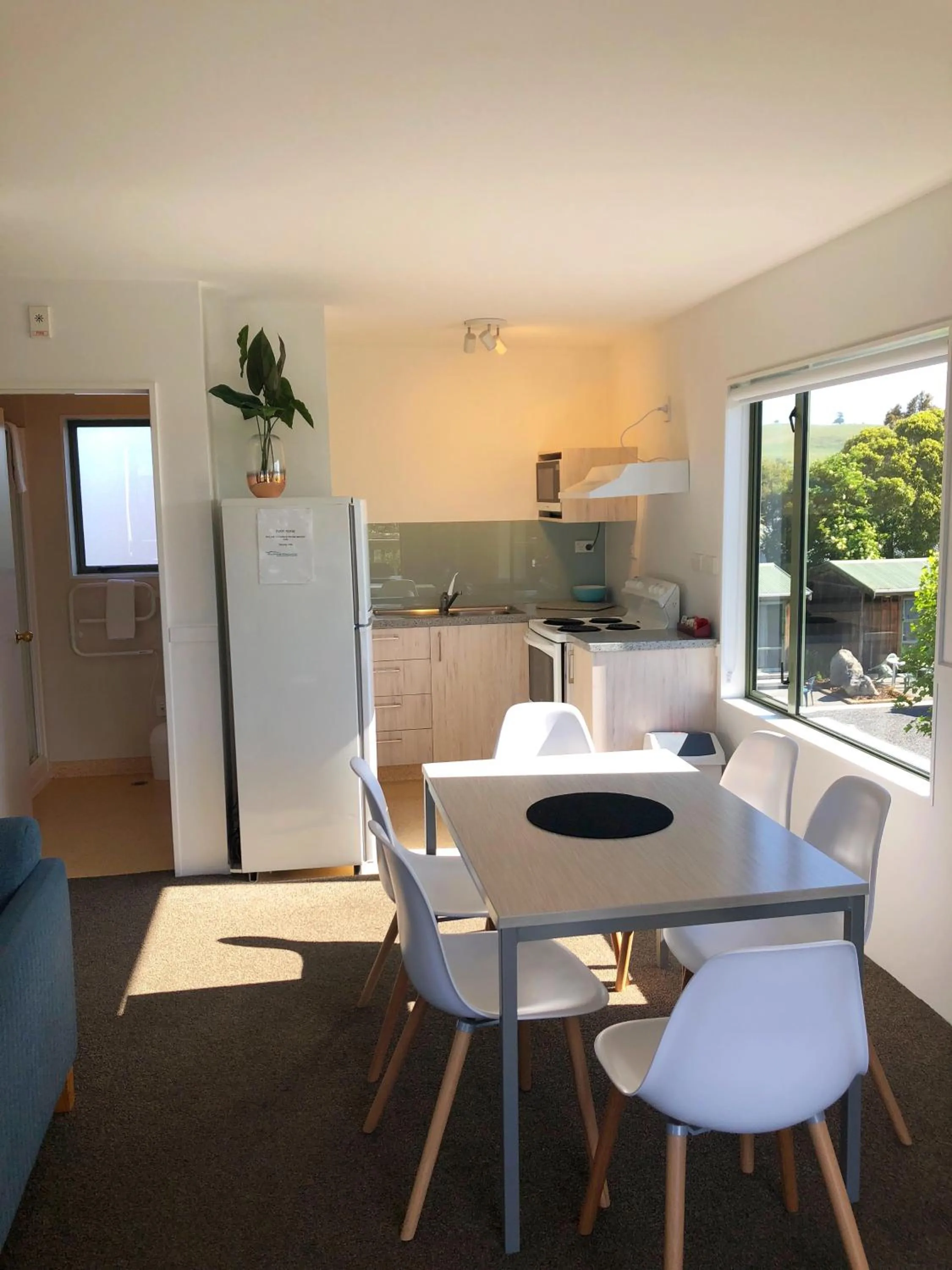 Bathroom in Alpine-Pacific Holiday Park