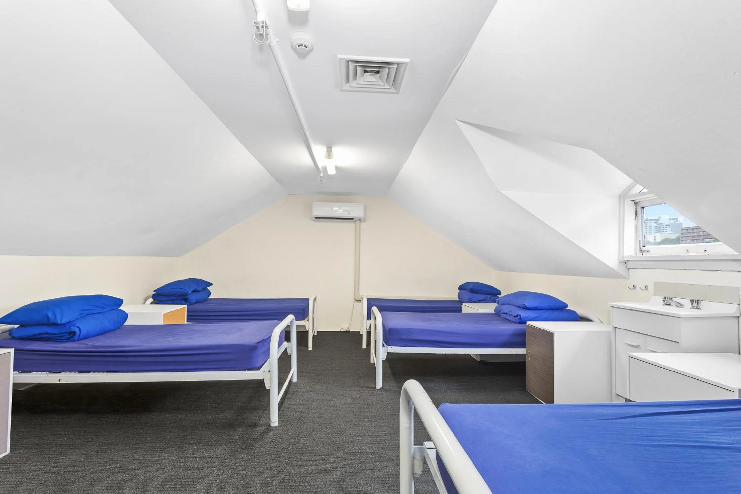 Bed in Summer House Kings Cross