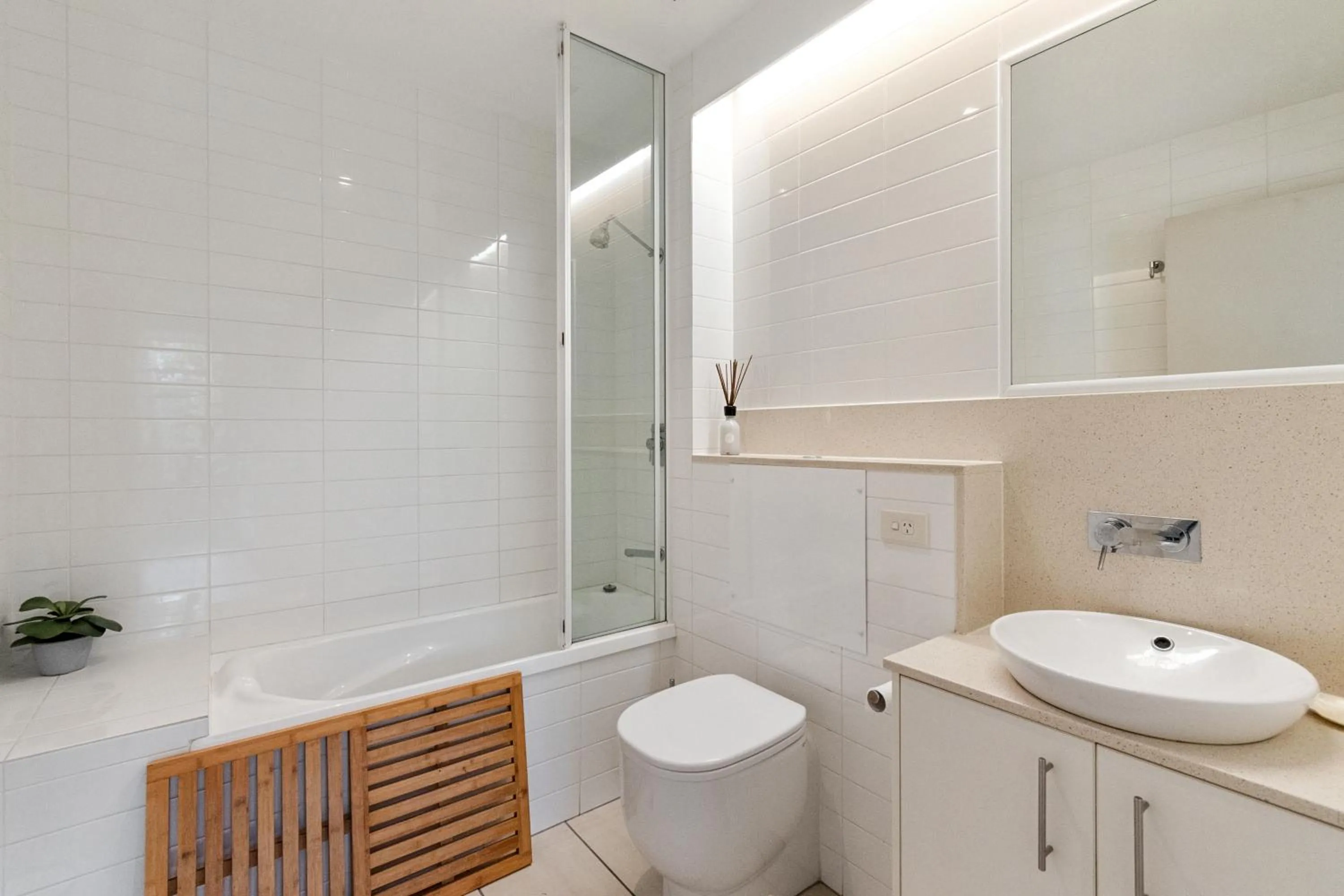 Bathroom in Metzo Noosa Resort