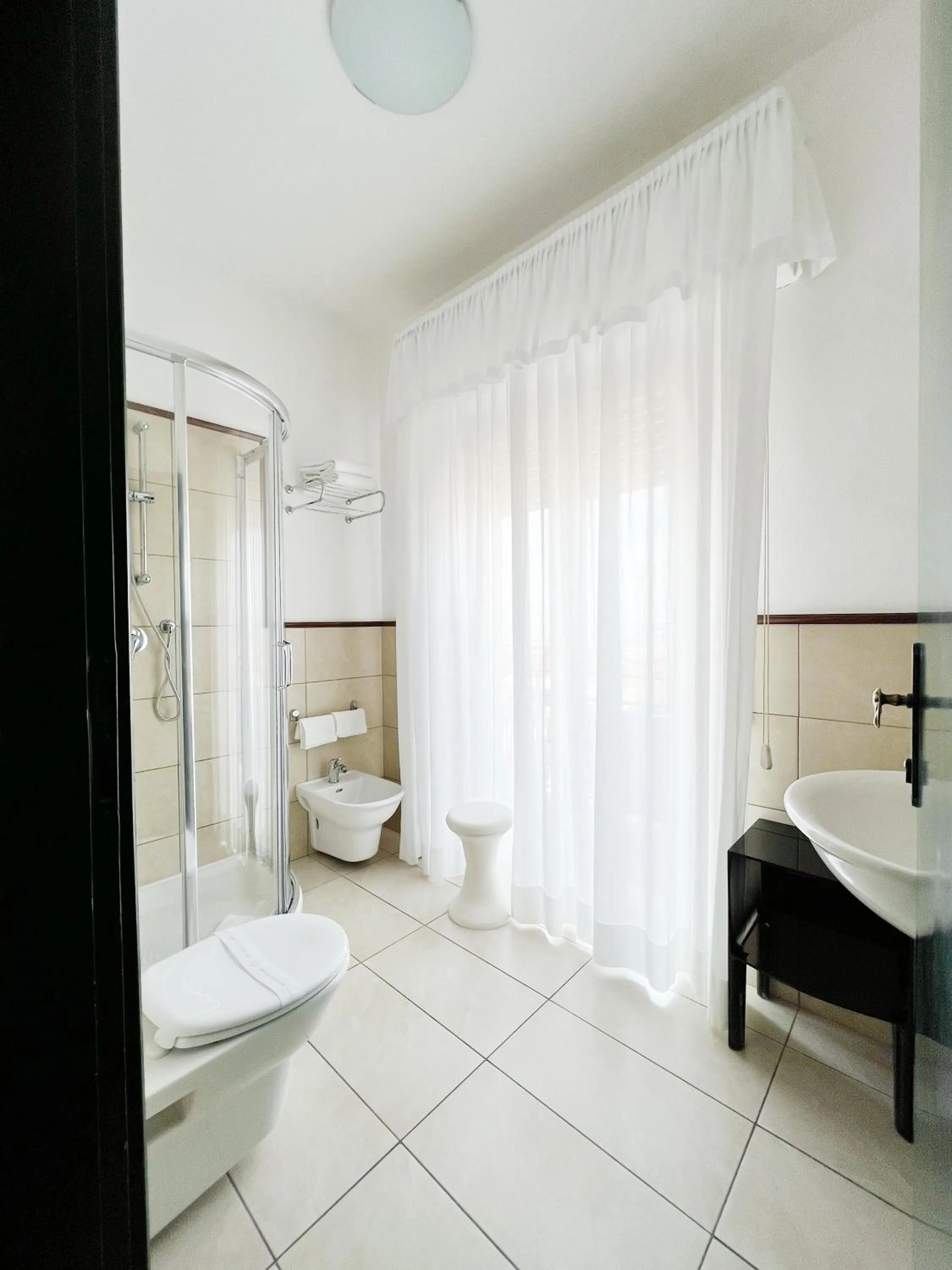 Bathroom in Hotel Piccadilly