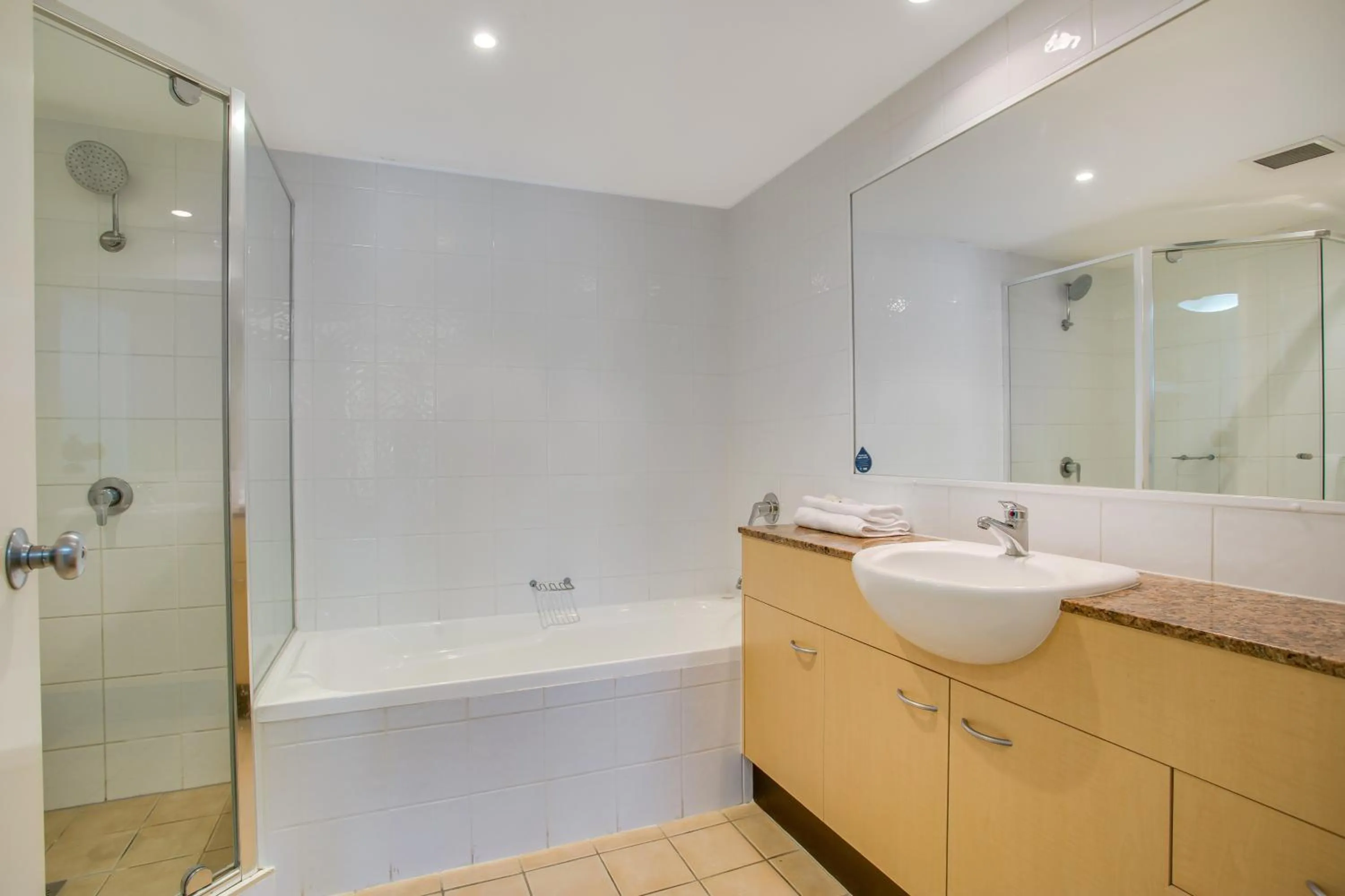 Bathroom in Kirra Beach Apartments