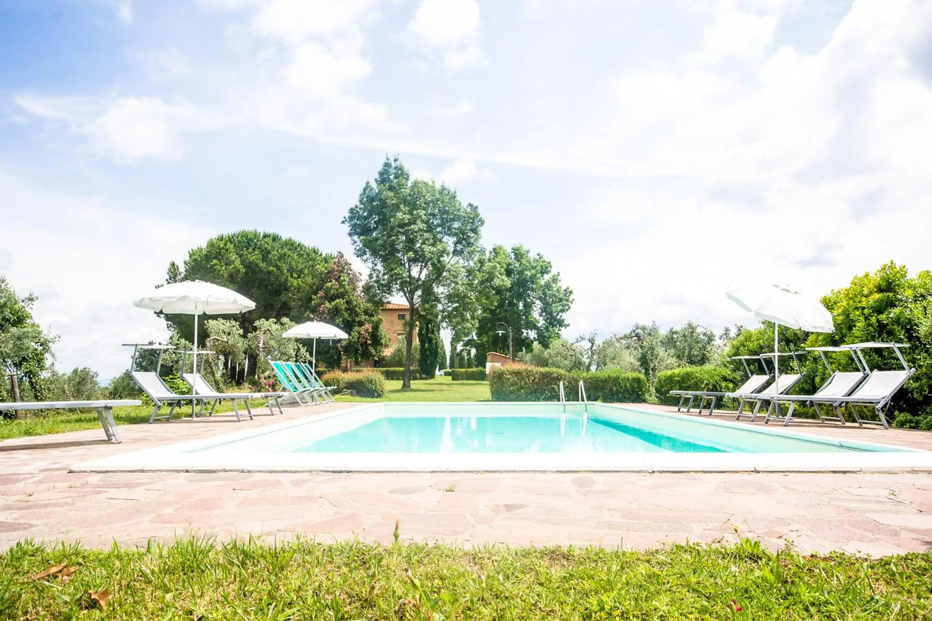 Swimming pool in Castellare Di Tonda Swimming pool in Castellare Di Tonda