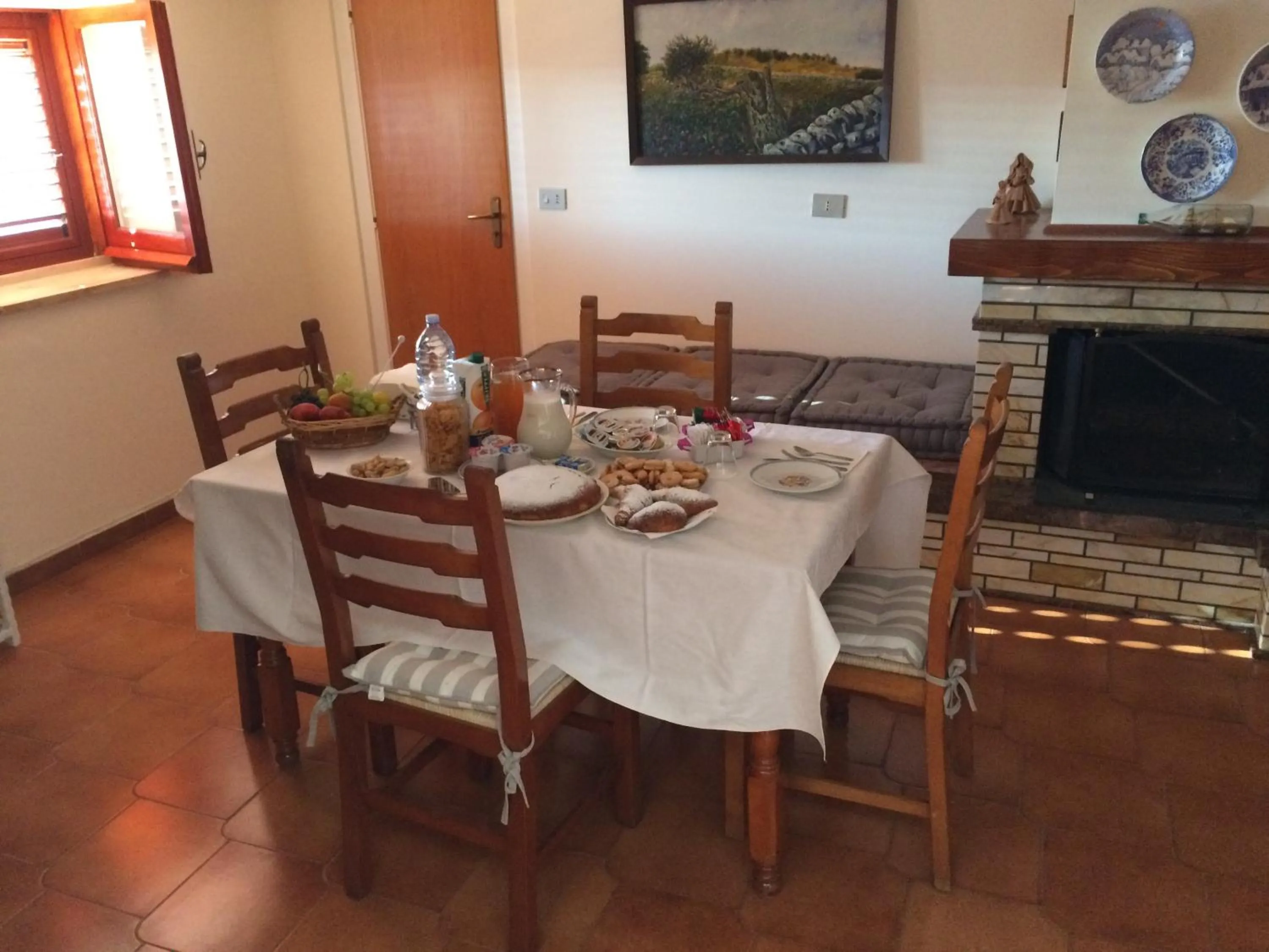 Breakfast in B&B La Terrazza Dell'Itria