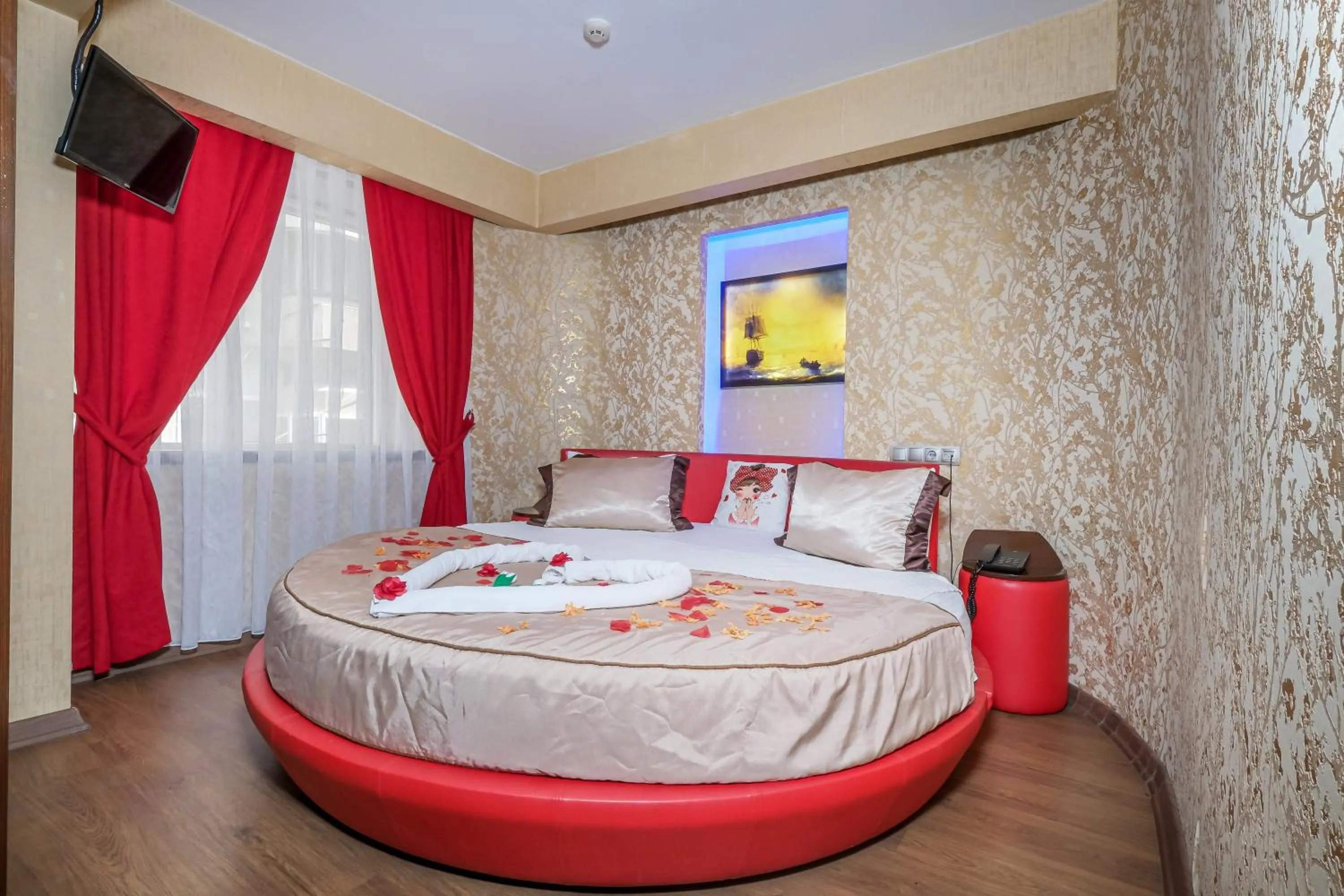 Bed in Marlight Boutique Hotel
