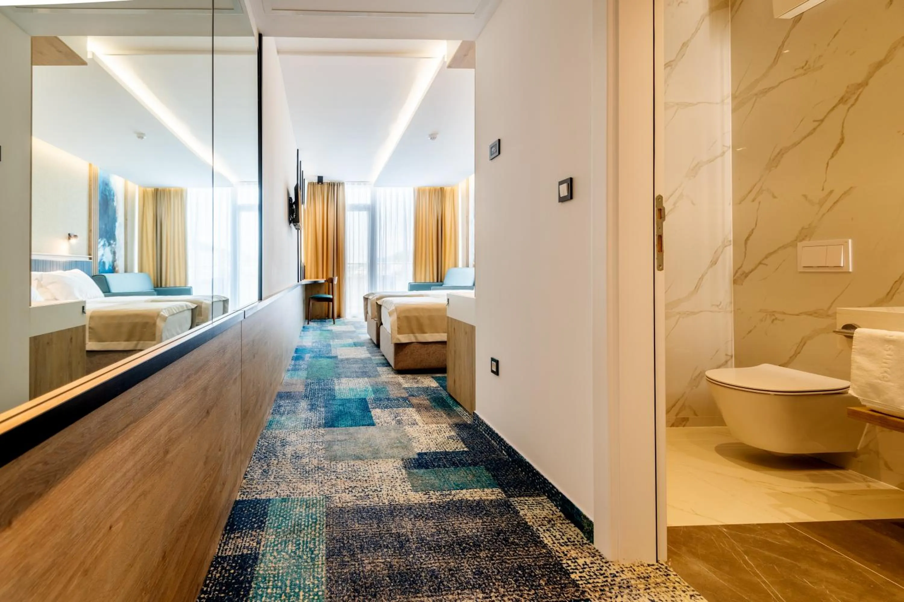 Toilet, Bed in Hotel Sunce Neum