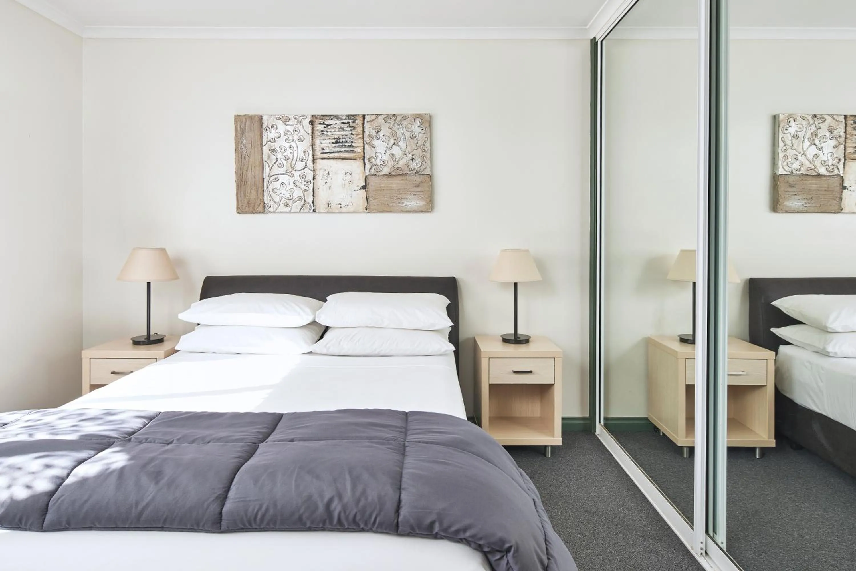 Bed in NRMA Bathurst Panorama Holiday Park