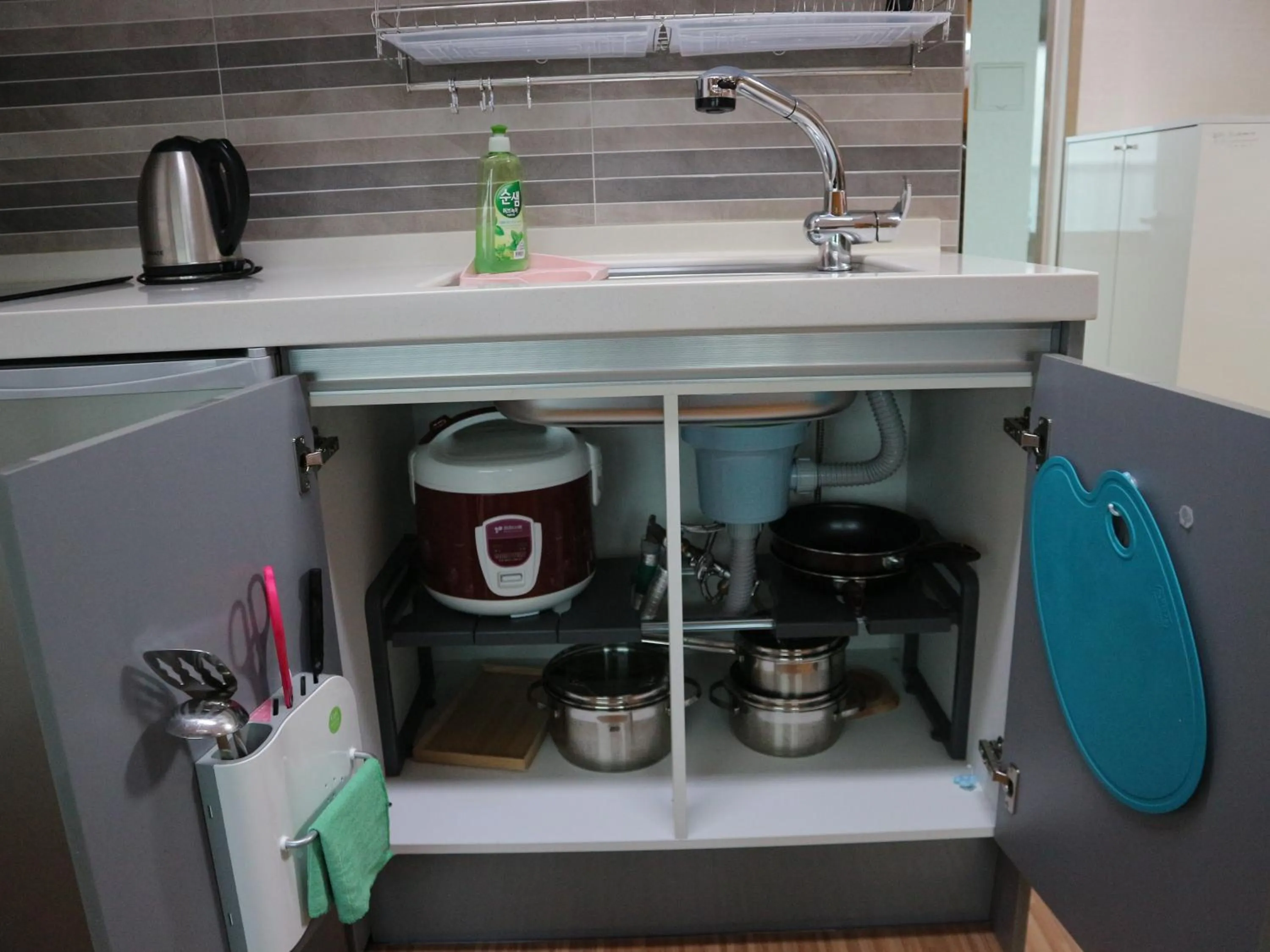 Blue Island Guesthouse