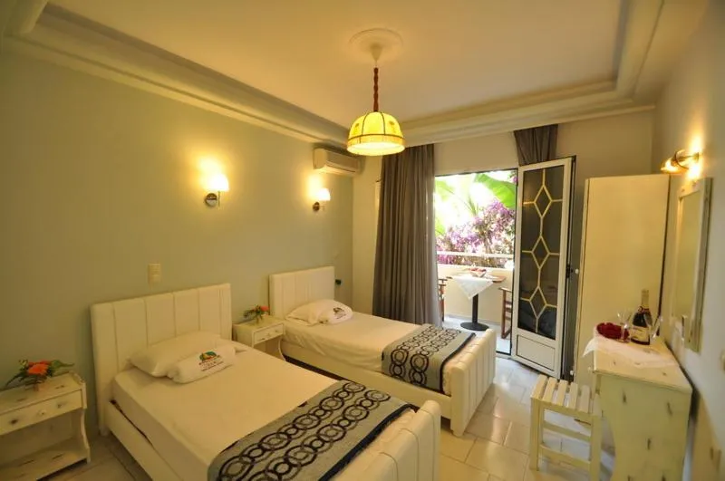 Bed in Agios Gordios Stevens on the hill