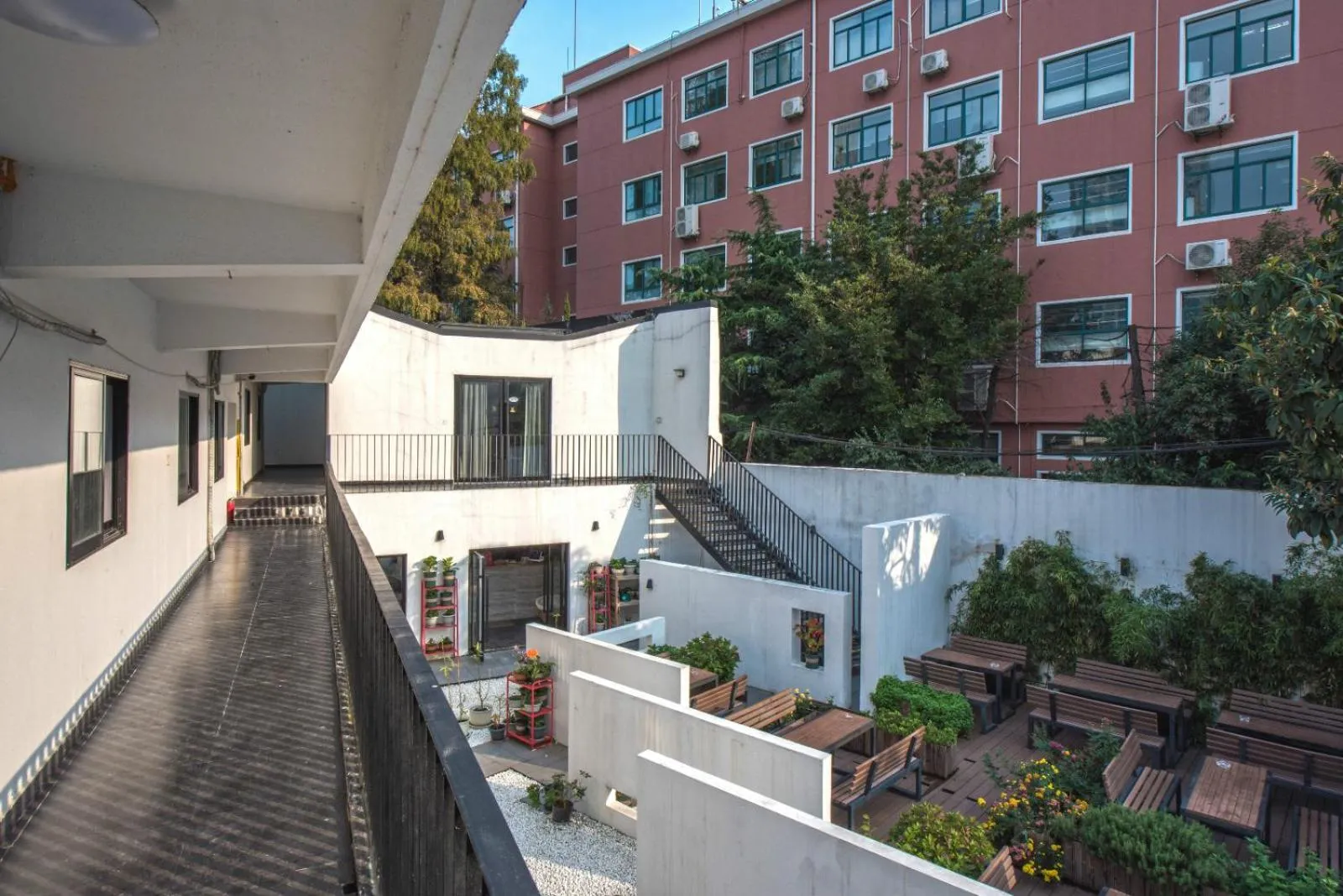 Bird's eye view in Dayin International Youth Hostel - Oriental Pearl & Lujiazui