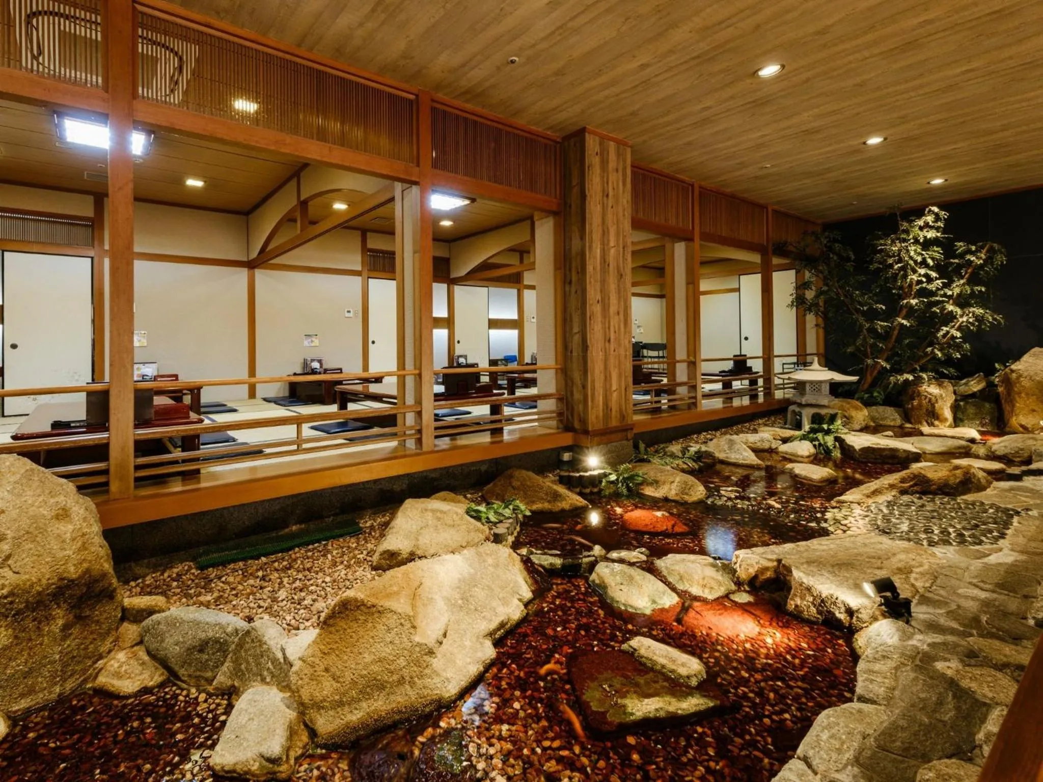 Restaurant/places to eat in Sagayamato Onsen Hotel Amandi