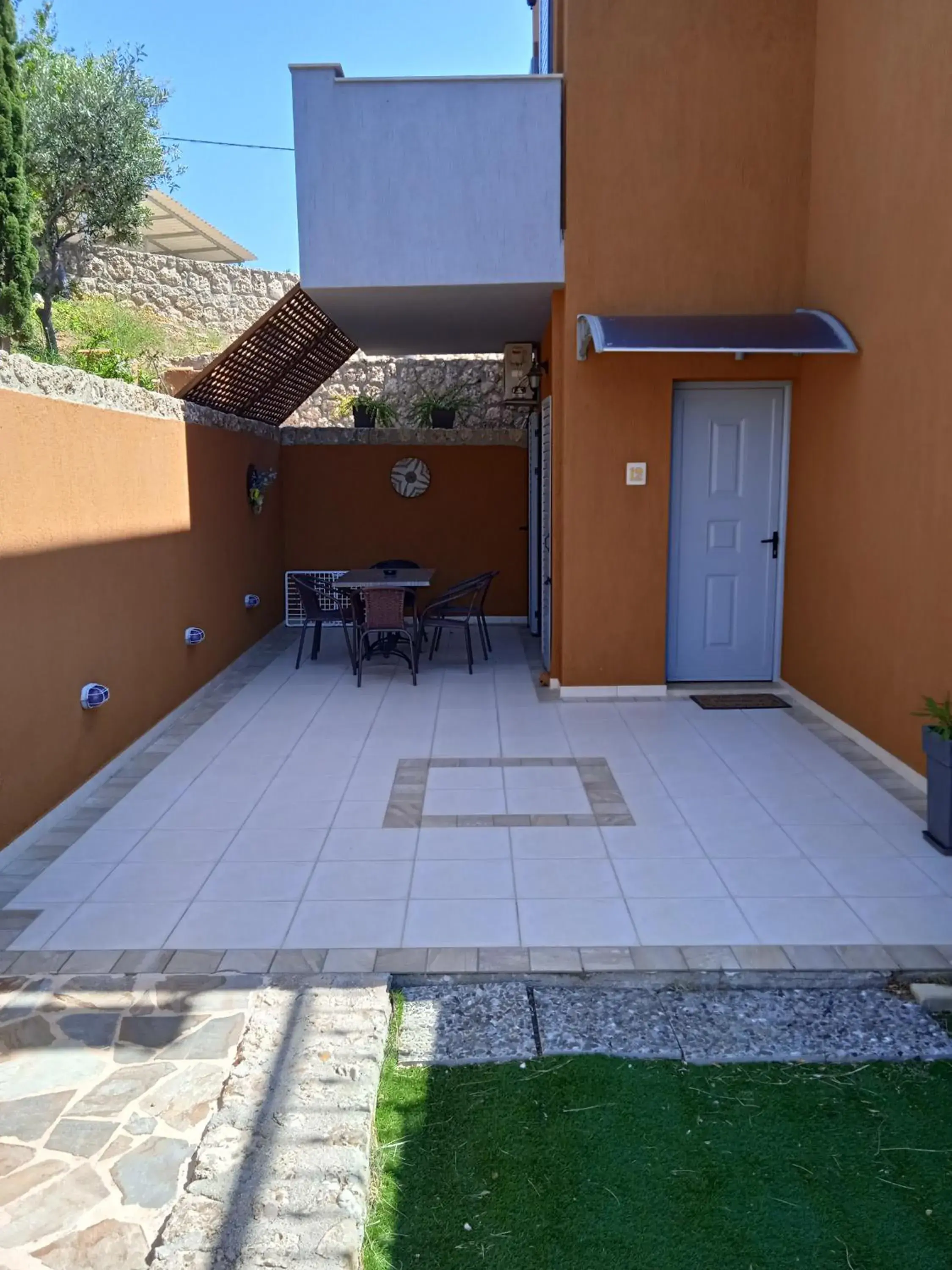 Apartment with Garden View (4 Adults) in Porto Panorama Apartment with Garden View (4 Adults) in Porto Panorama