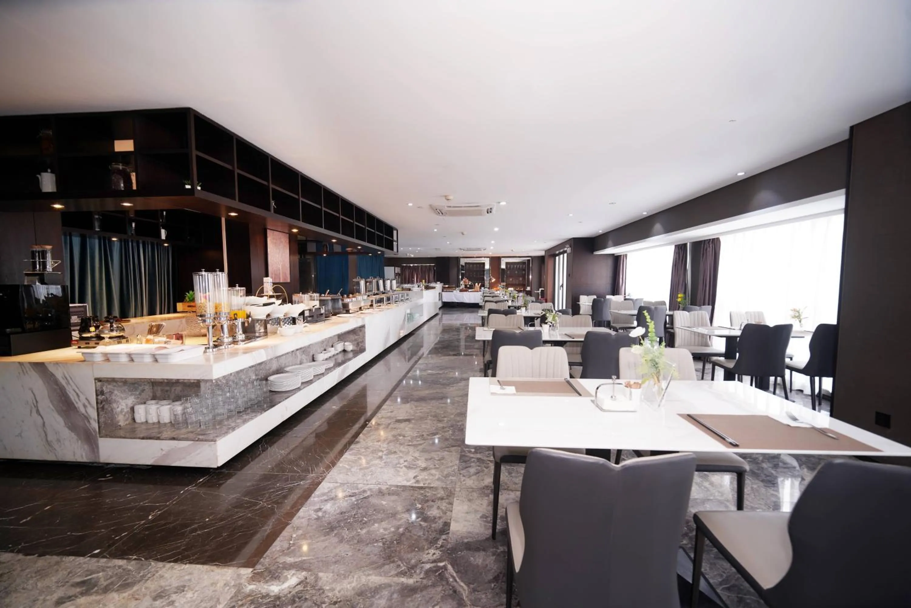 Restaurant/places to eat in Zhonghao International Hotel