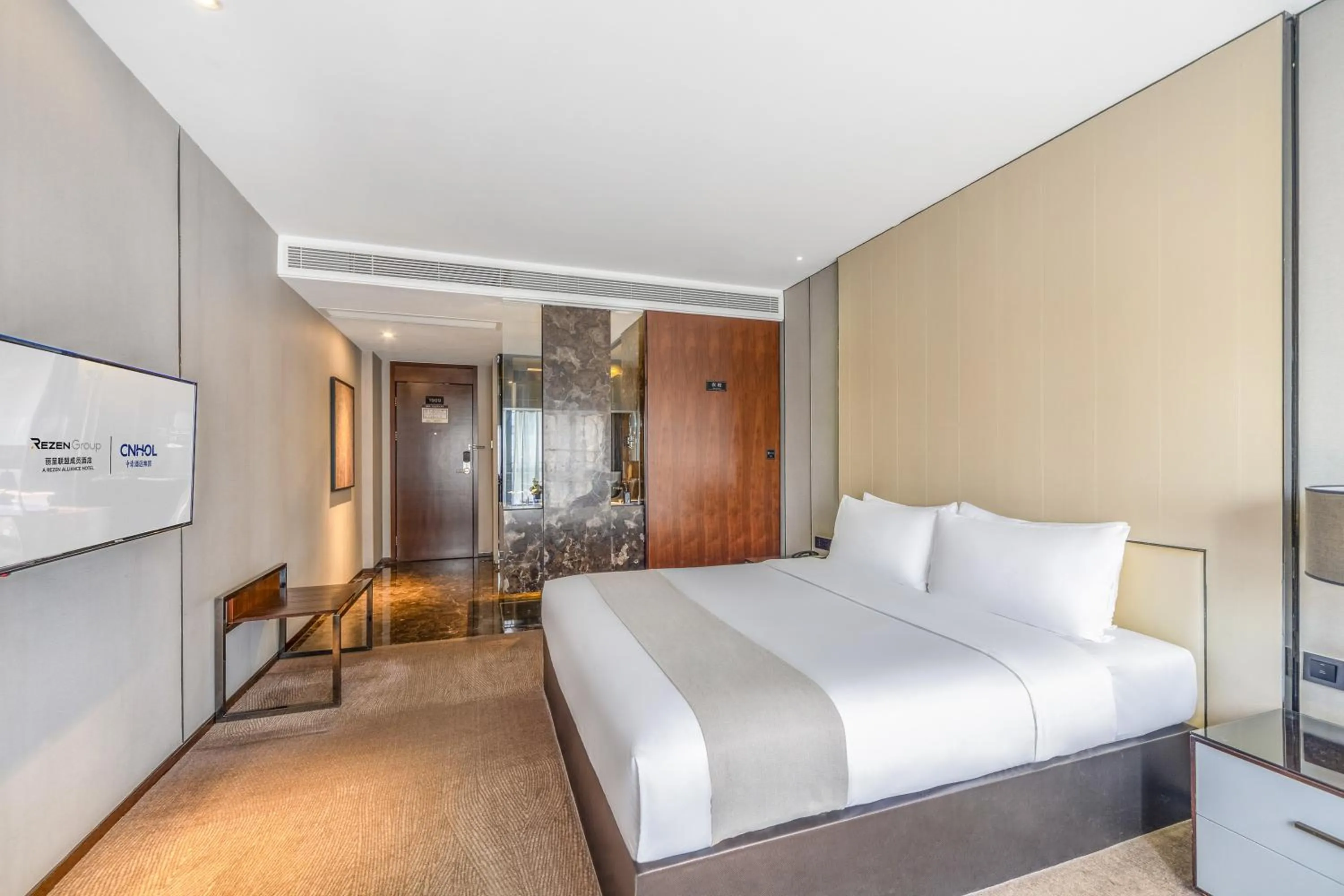 Bedroom, Bed in Zhonghao International Hotel