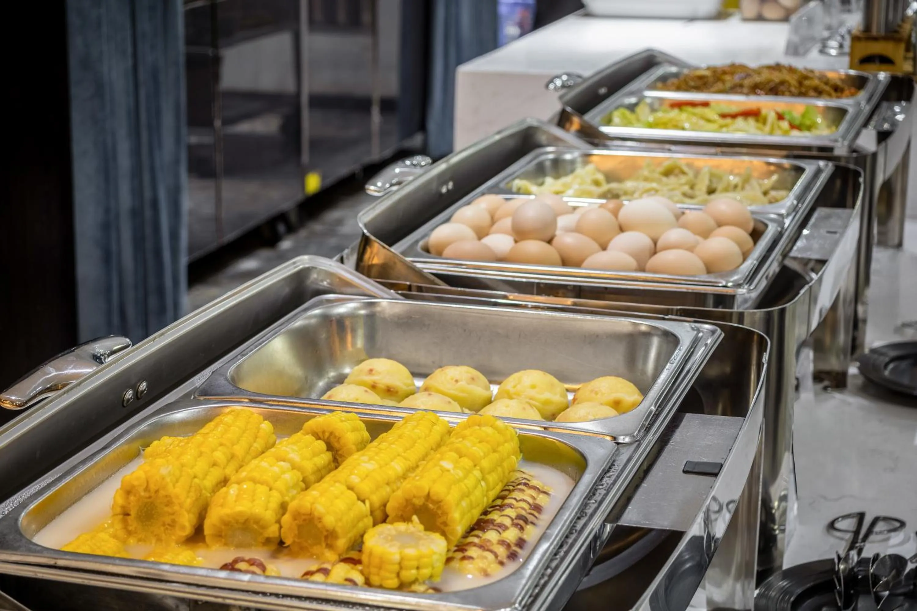 Buffet breakfast in Zhonghao International Hotel