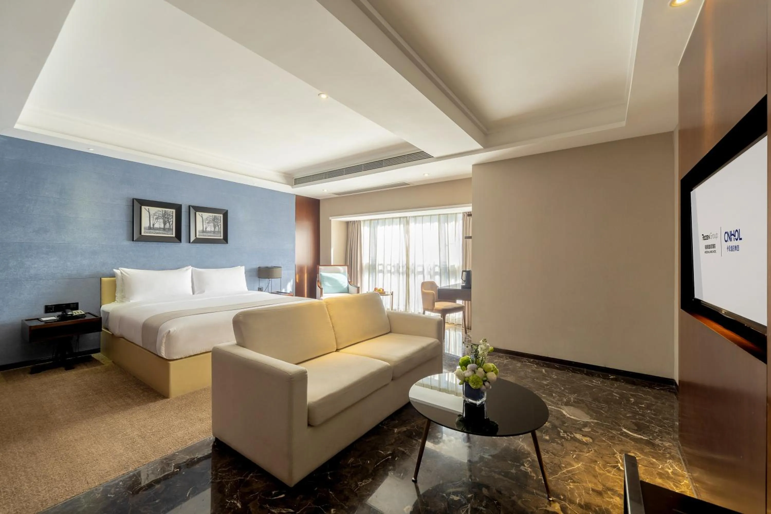 Bedroom, Bed in Zhonghao International Hotel