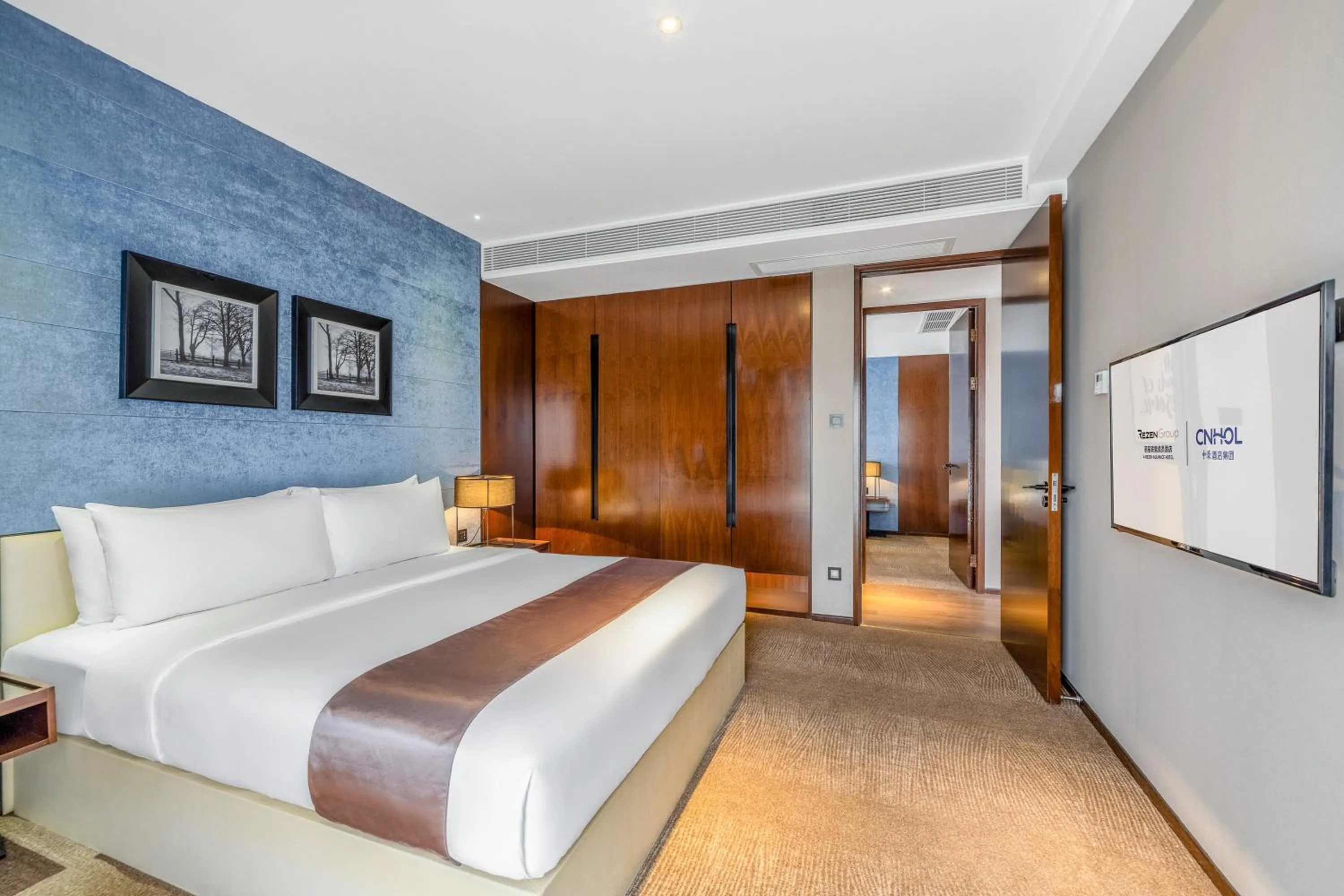 Bedroom, Bed in Zhonghao International Hotel