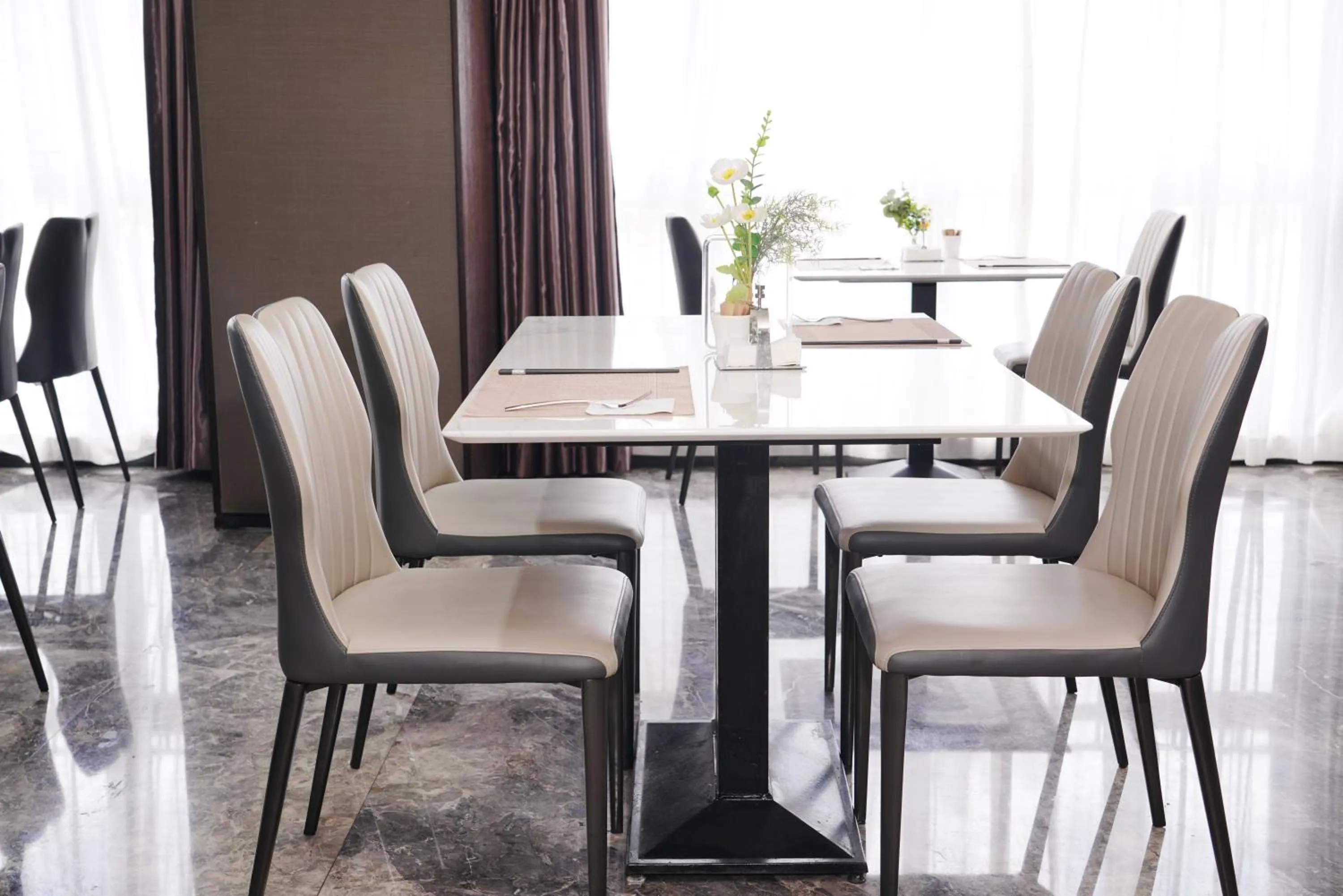 Restaurant/places to eat in Zhonghao International Hotel