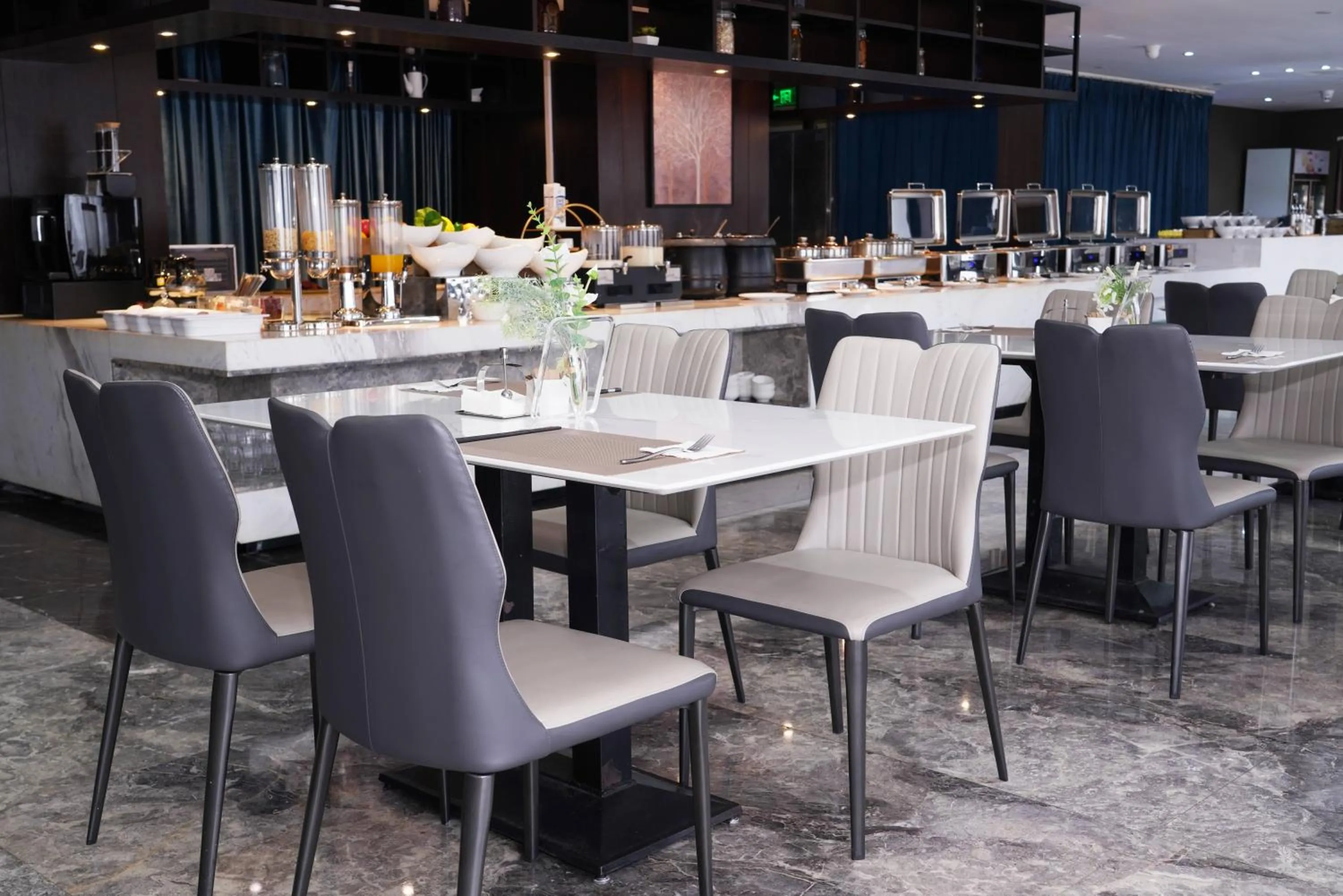 Restaurant/places to eat in Zhonghao International Hotel