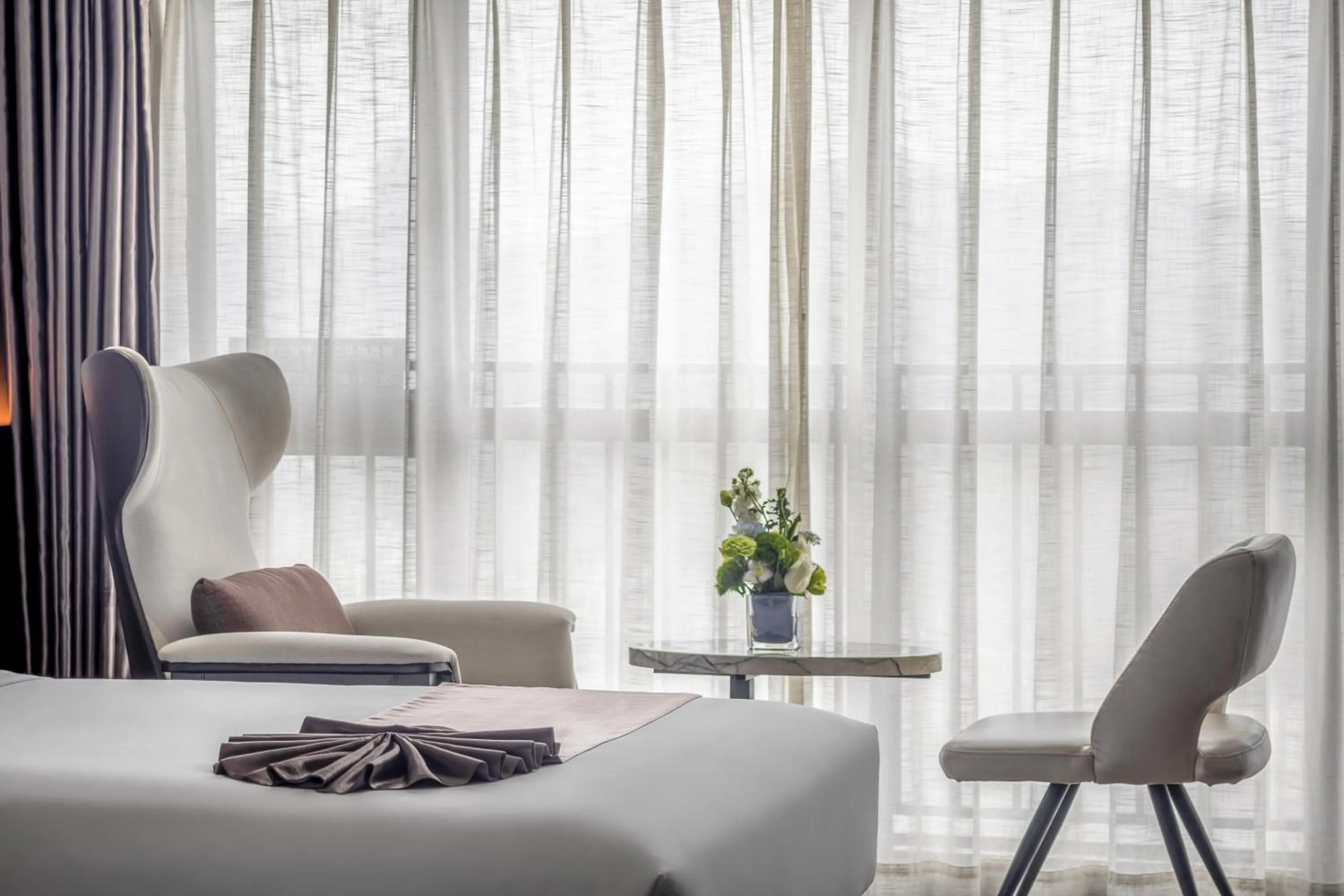 Bedroom, Bed in Zhonghao International Hotel