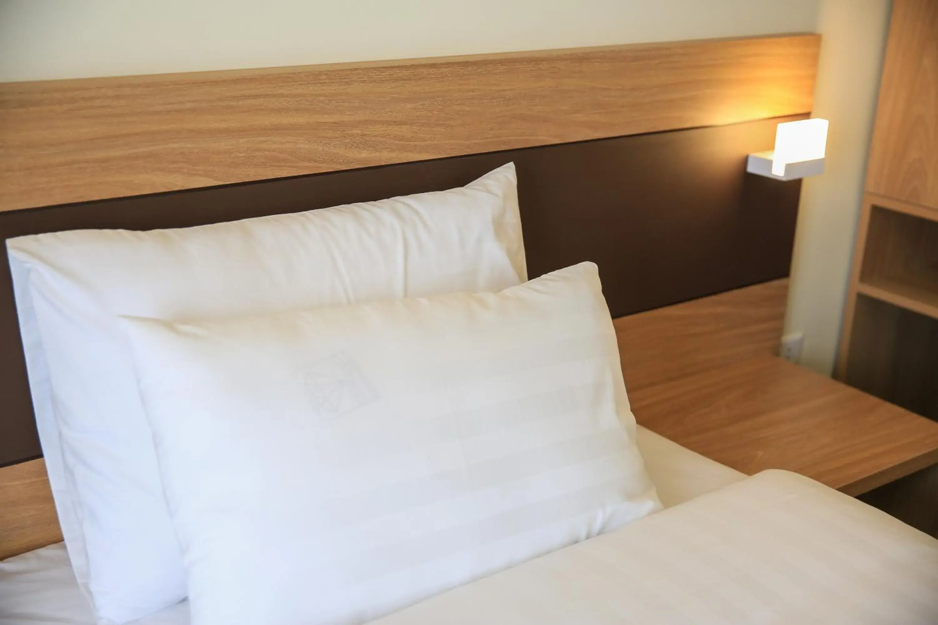 Bedroom, Bed in Punt Hotel Bedroom, Bed in Punt Hotel