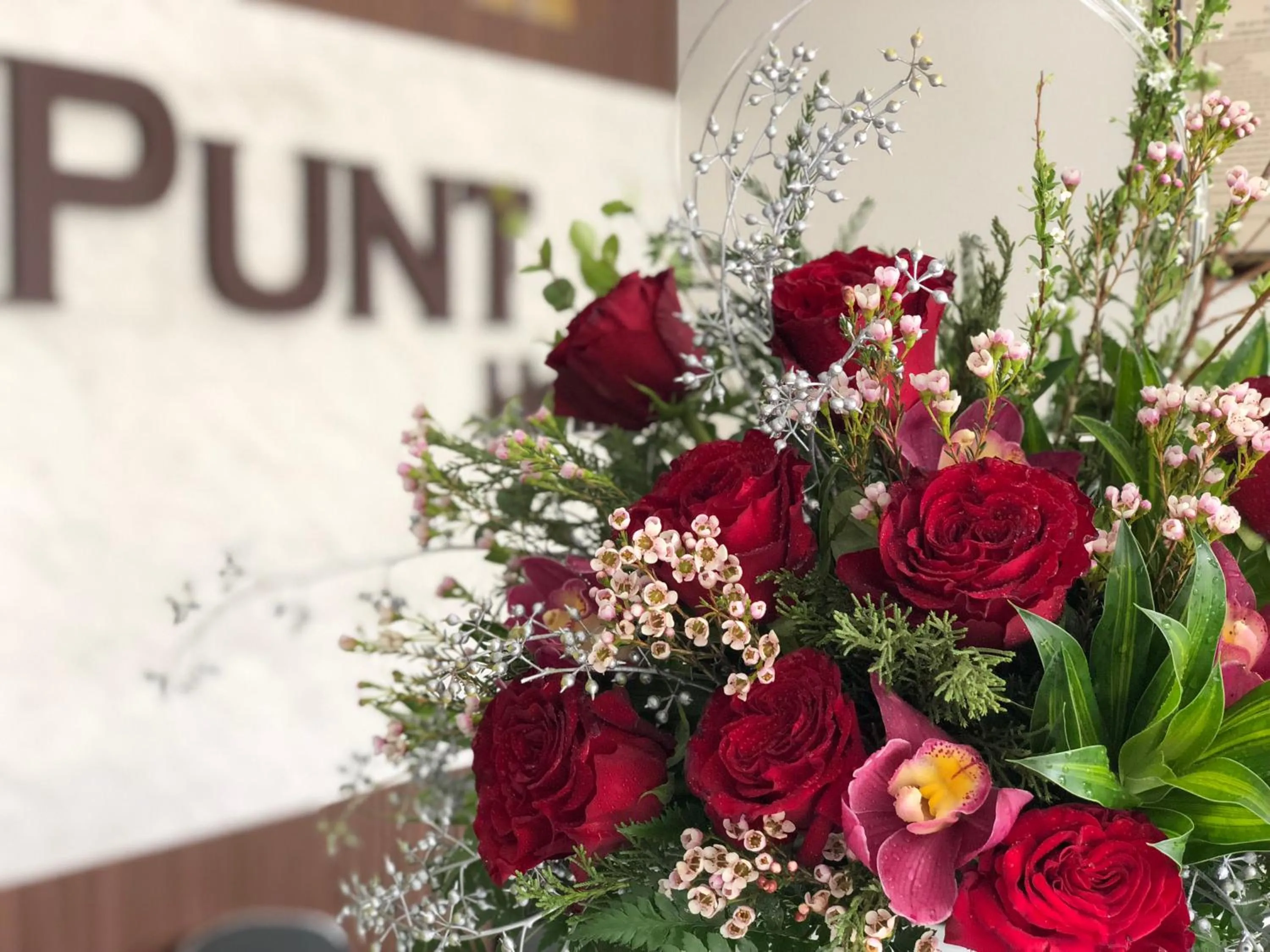 Decorative detail in Punt Hotel